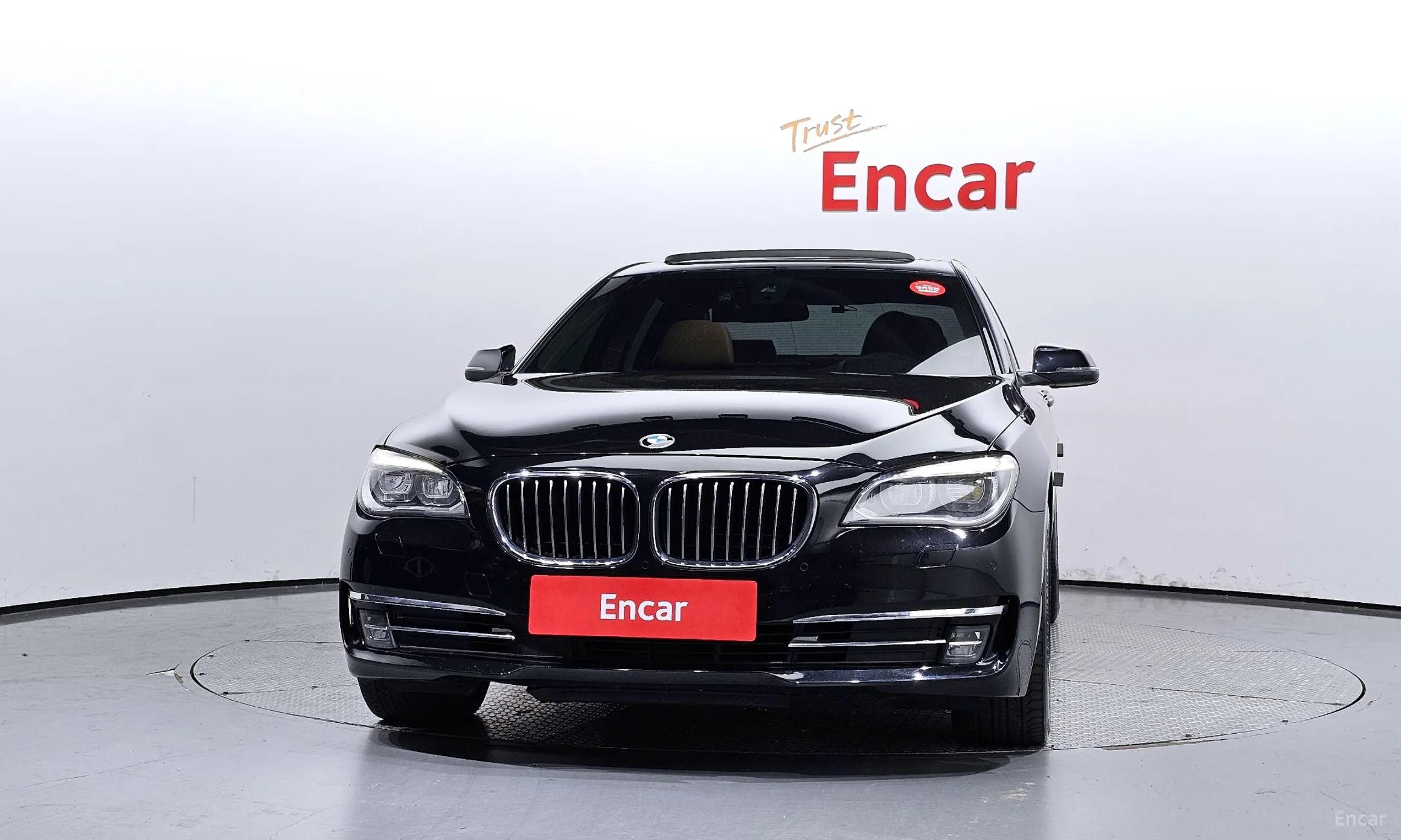 BMW 7 Series (F01) превью 2