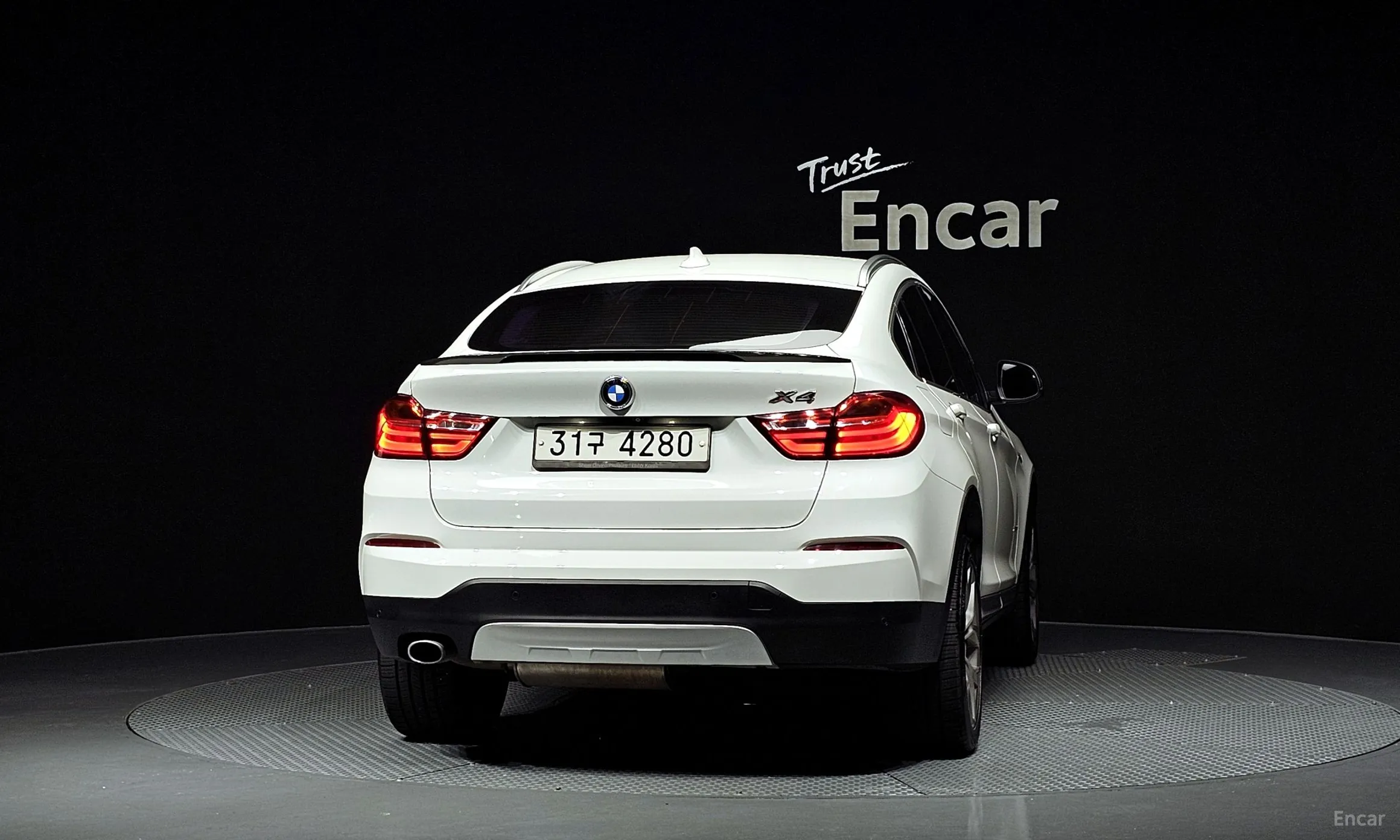 BMW X4 (F26) превью 3