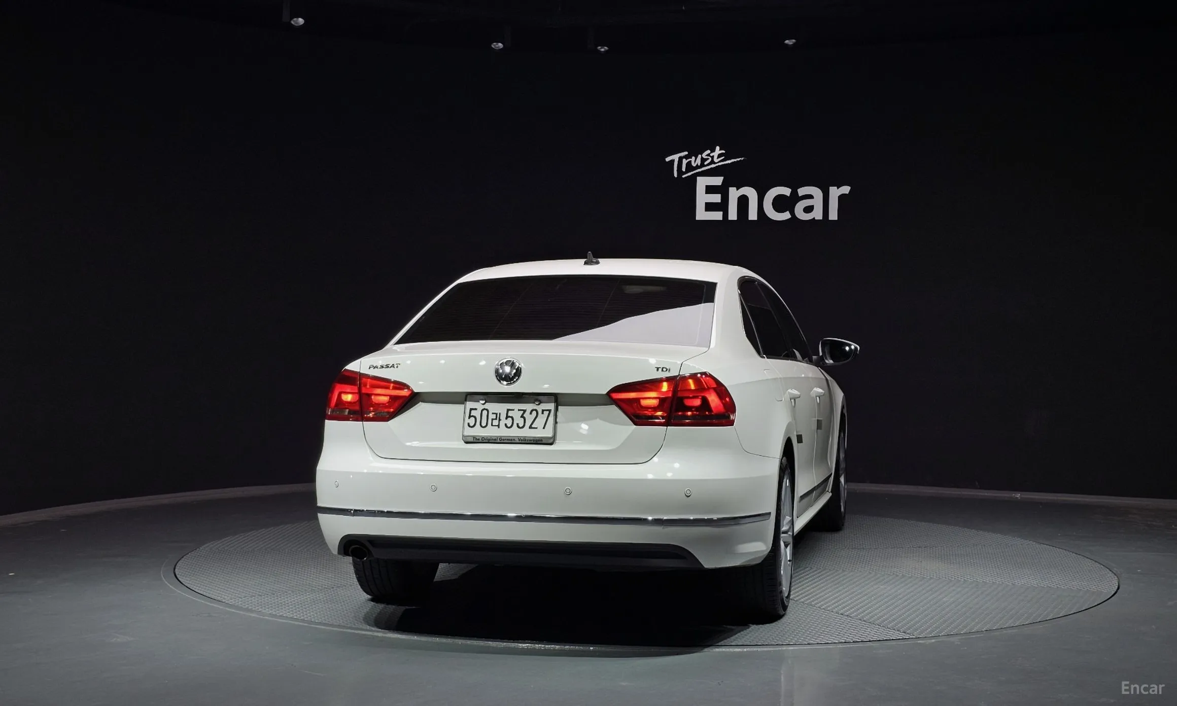 Volkswagen The New Passat превью 3