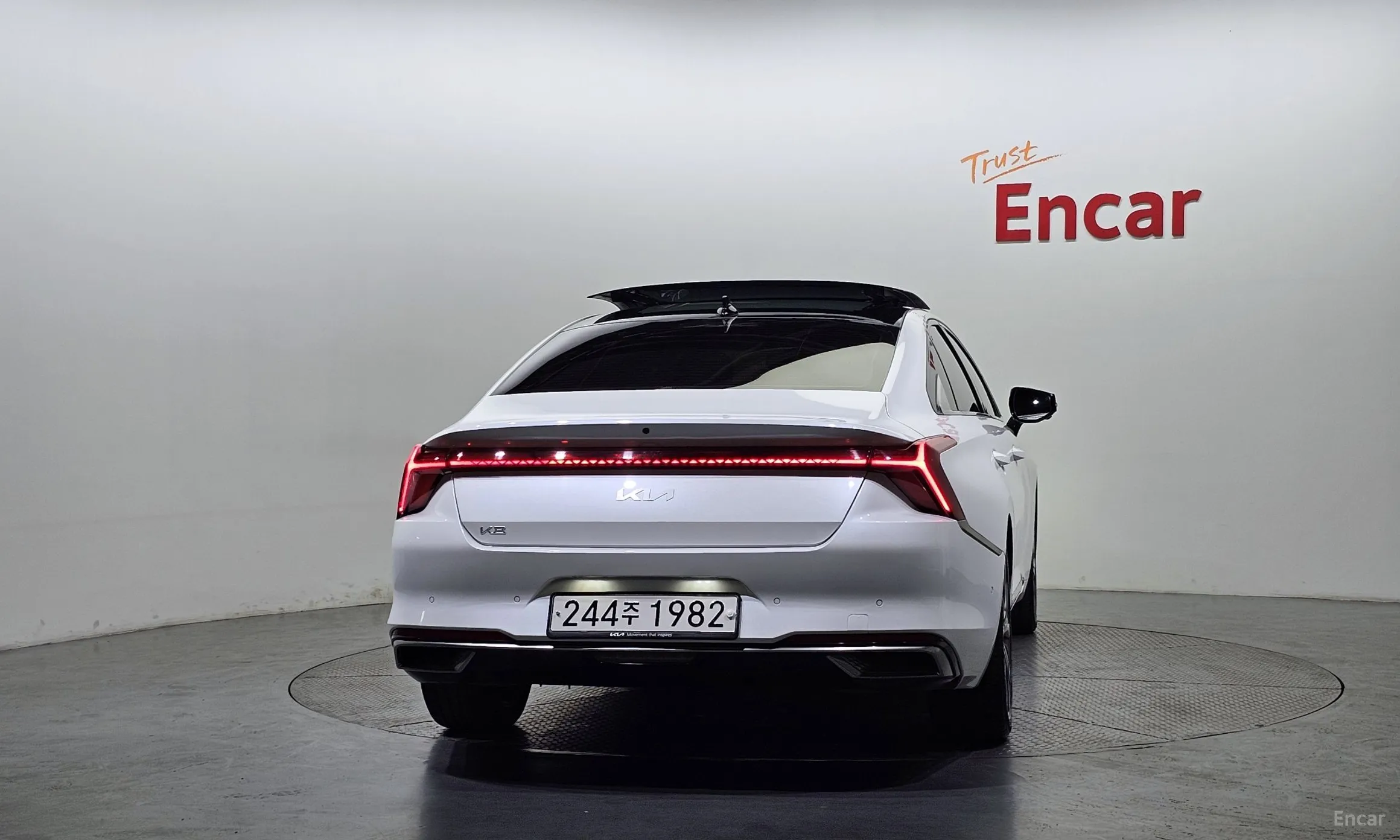 Kia K8 превью 3