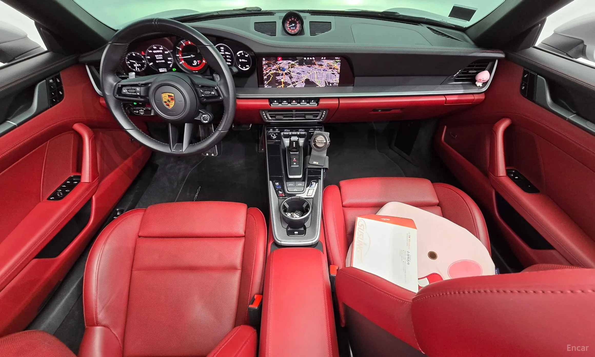 Porsche 911 (992) превью 4