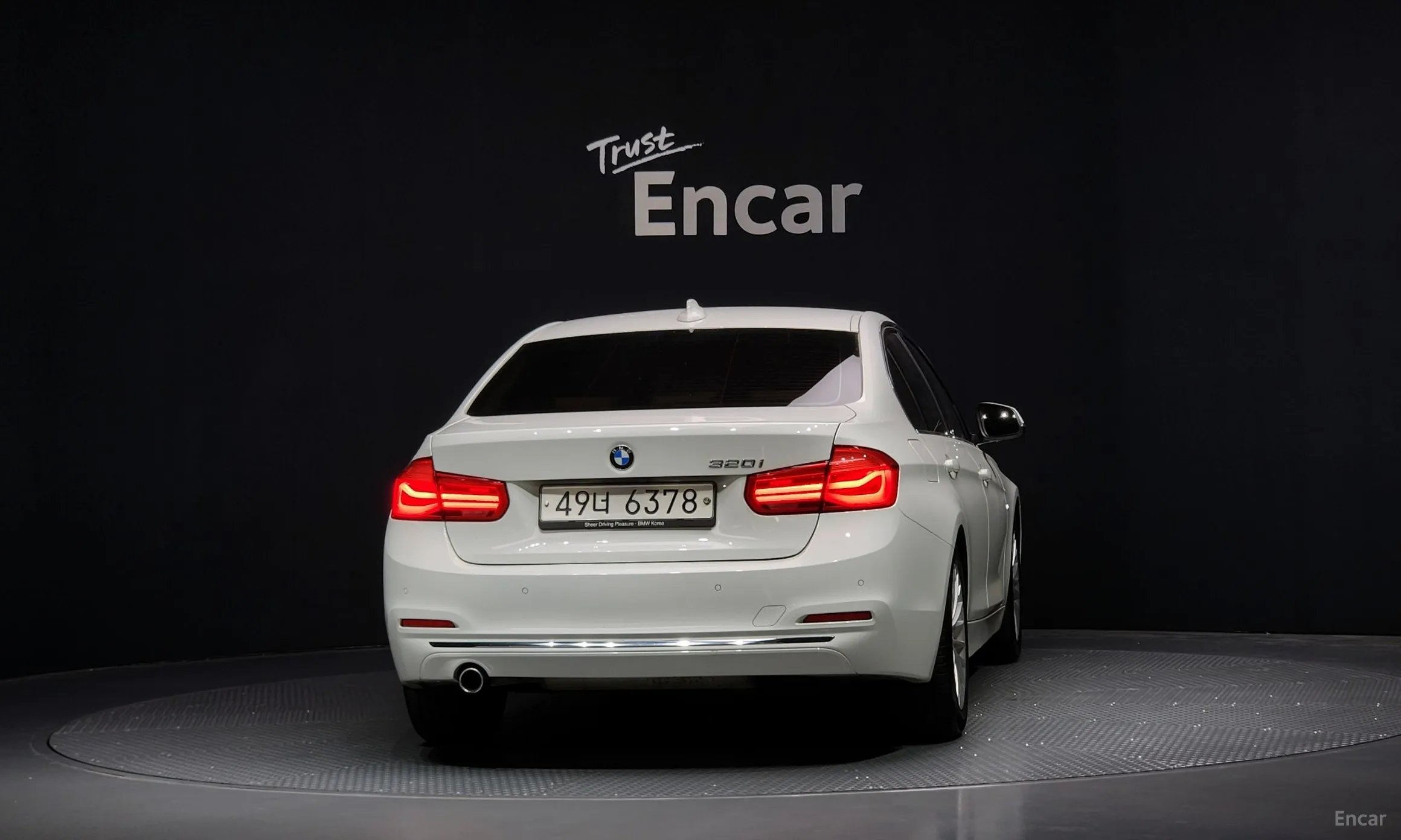 BMW 3 Series (F30) превью 3