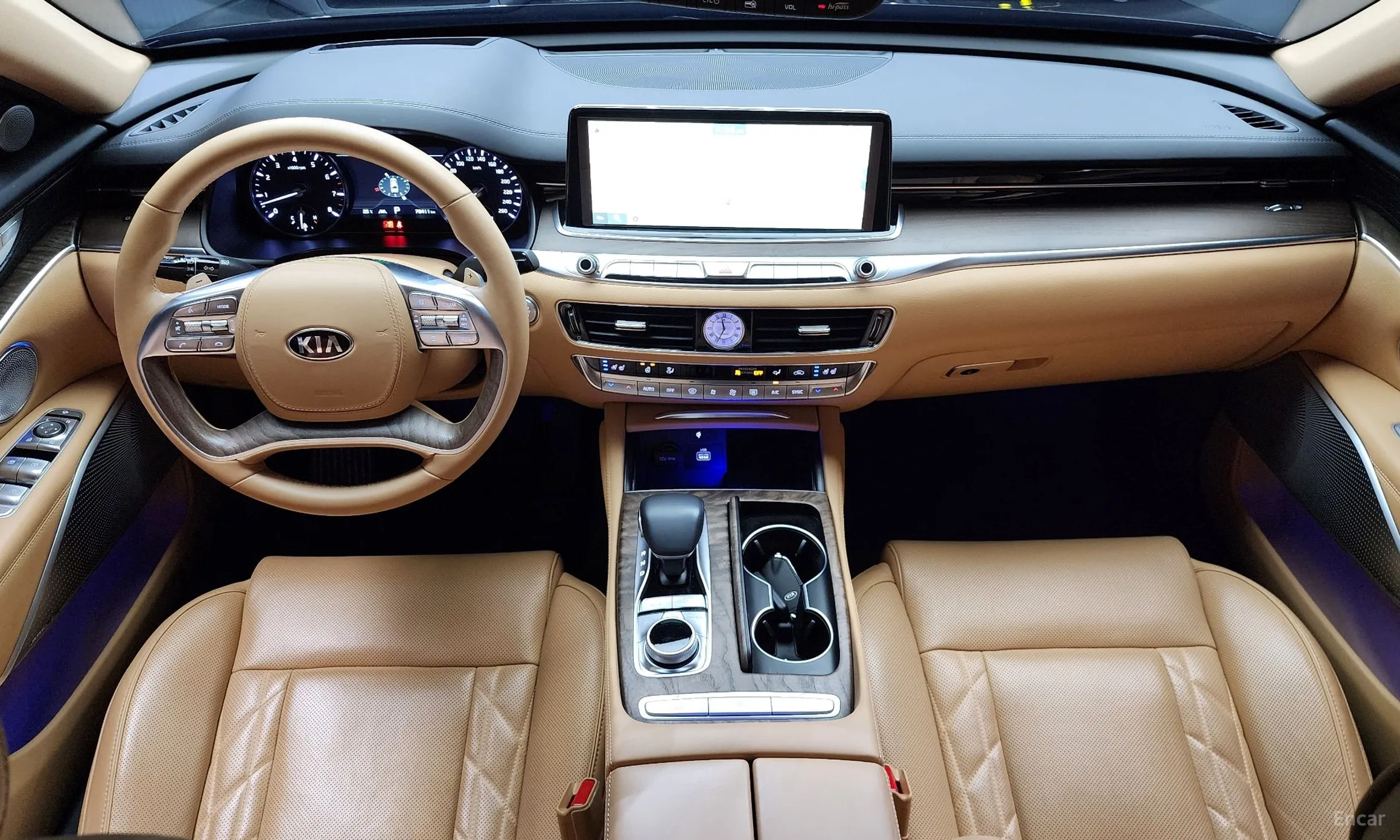 Kia K9 превью 4