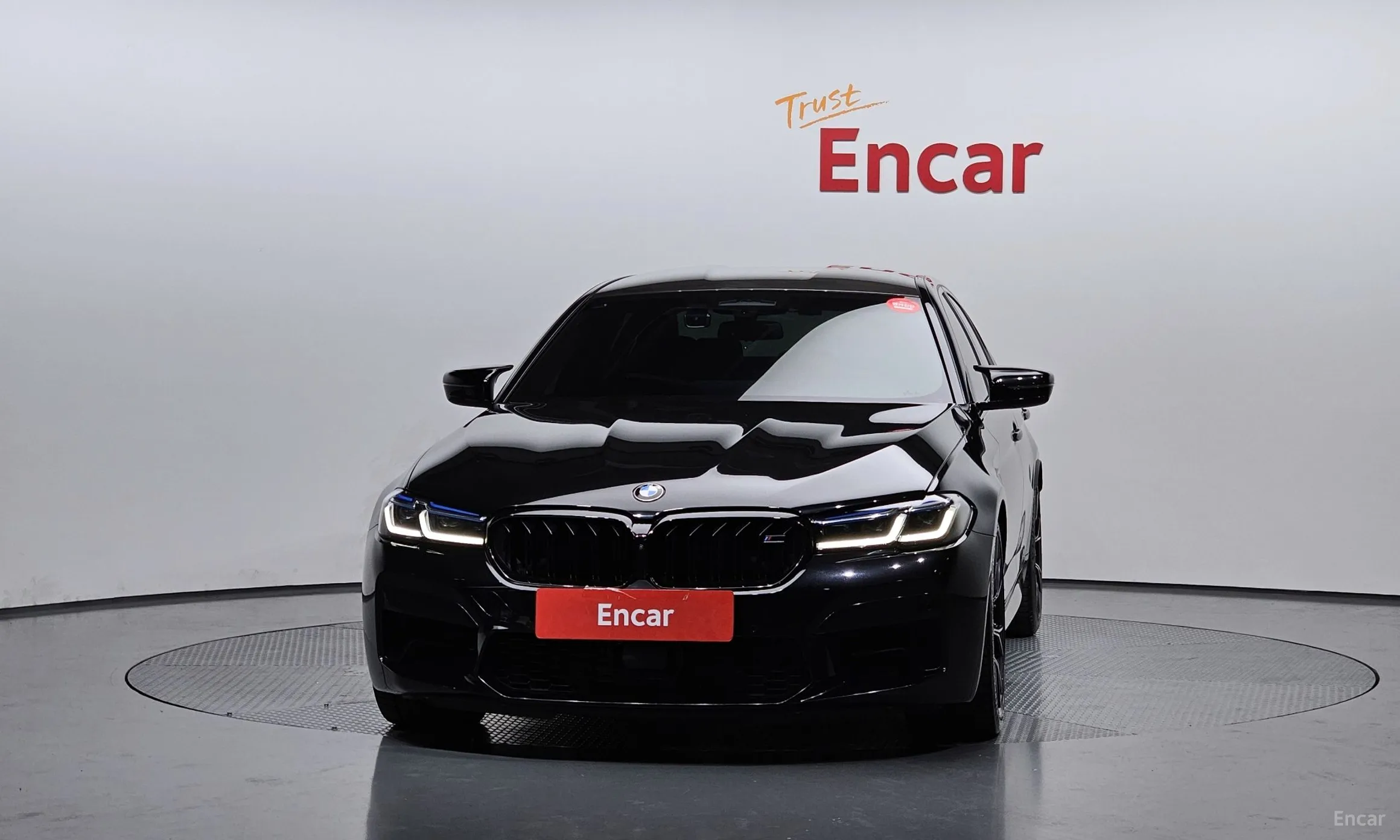 BMW M5 (F90)