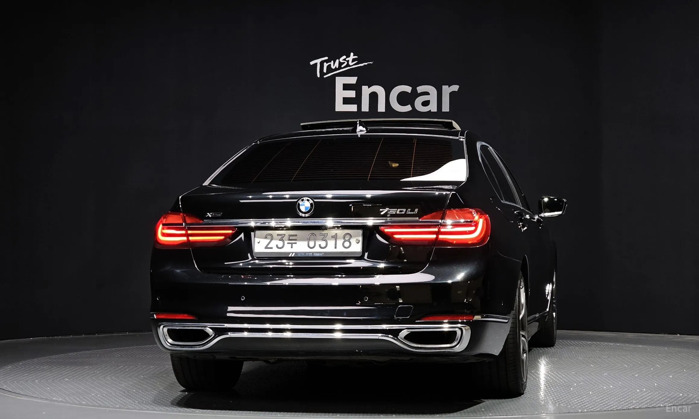 BMW 7 Series (G11) превью 3