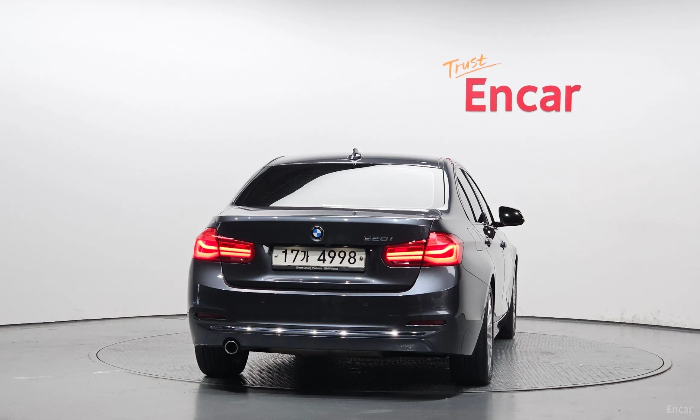 BMW 3 Series (F30) превью 3