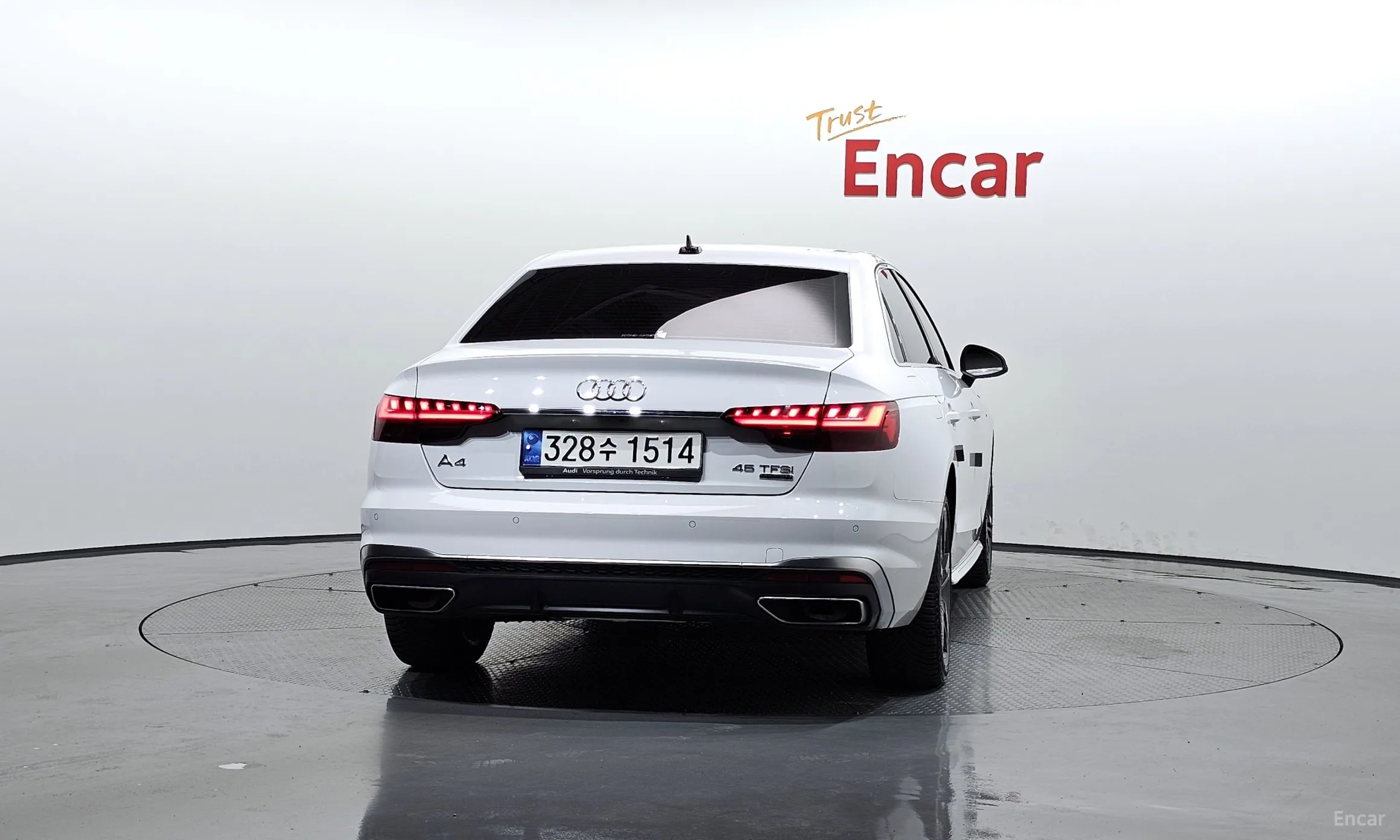 Audi A4 (B9) превью 3