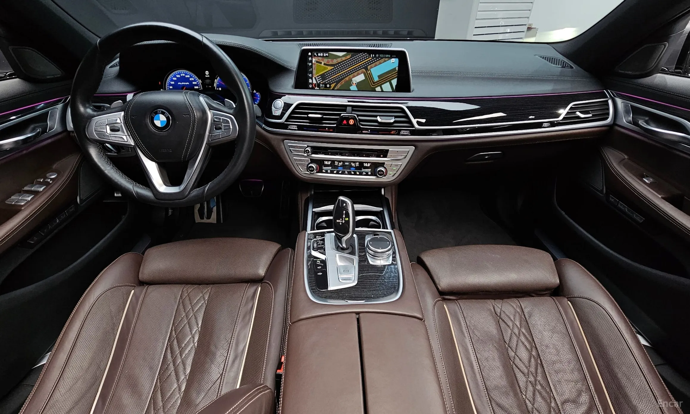BMW 7 Series (G11) превью 4