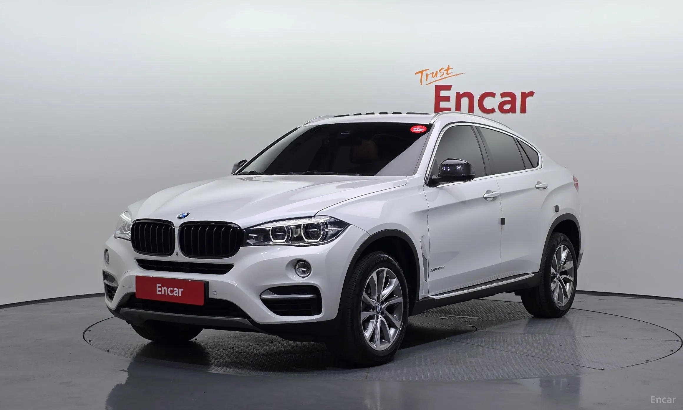 X6 (F16)