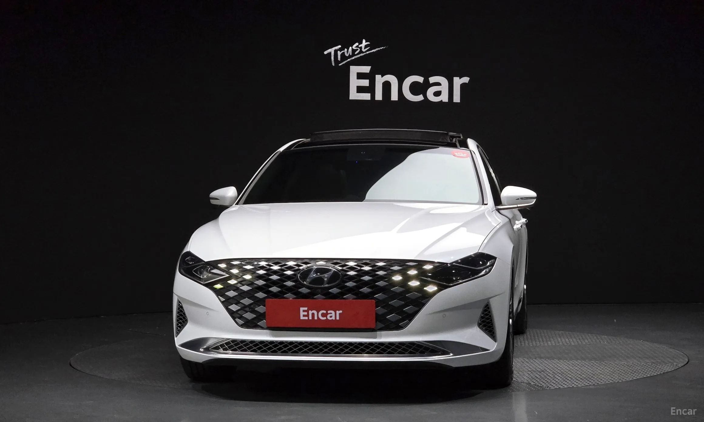 Hyundai Grandeur IG превью 2