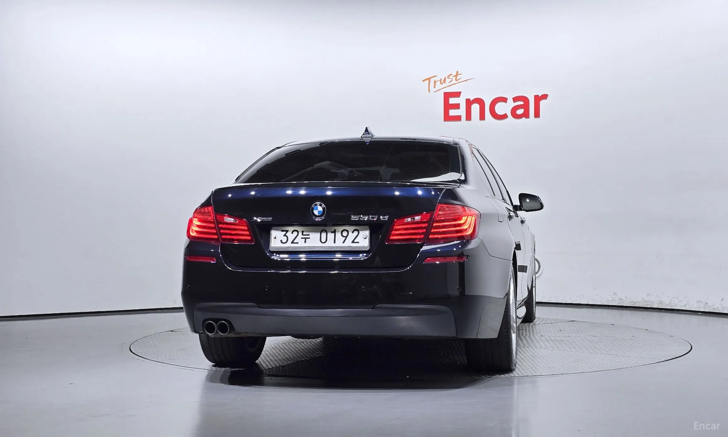 BMW 5 Series (F10) превью 3