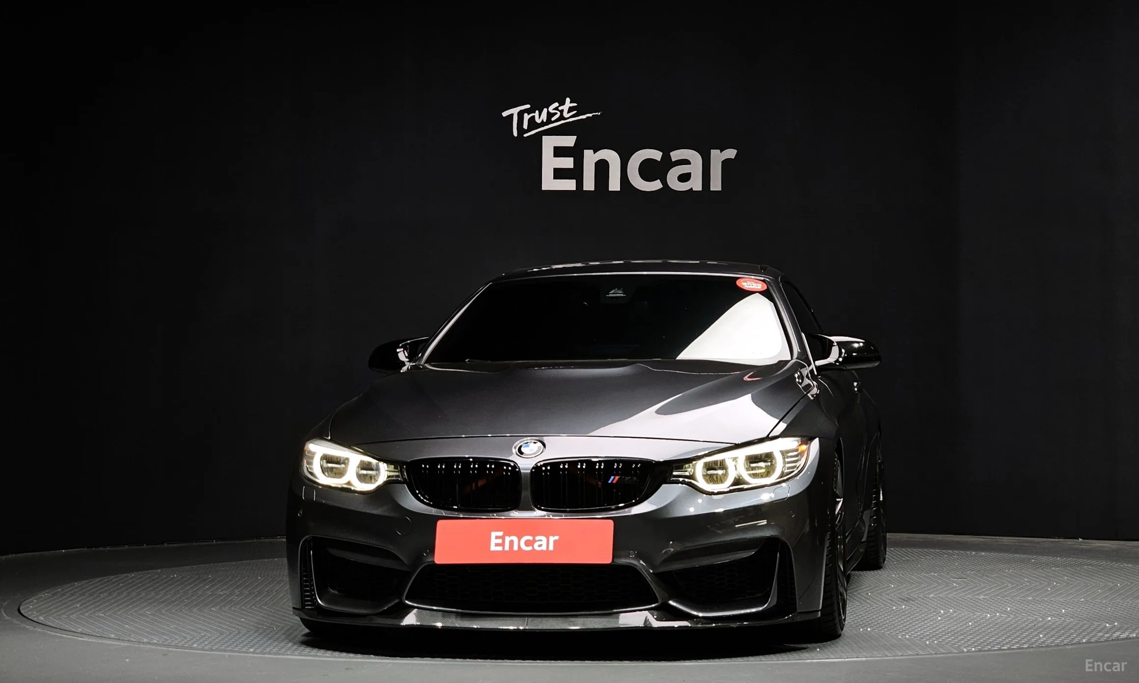 BMW M4 (F82)