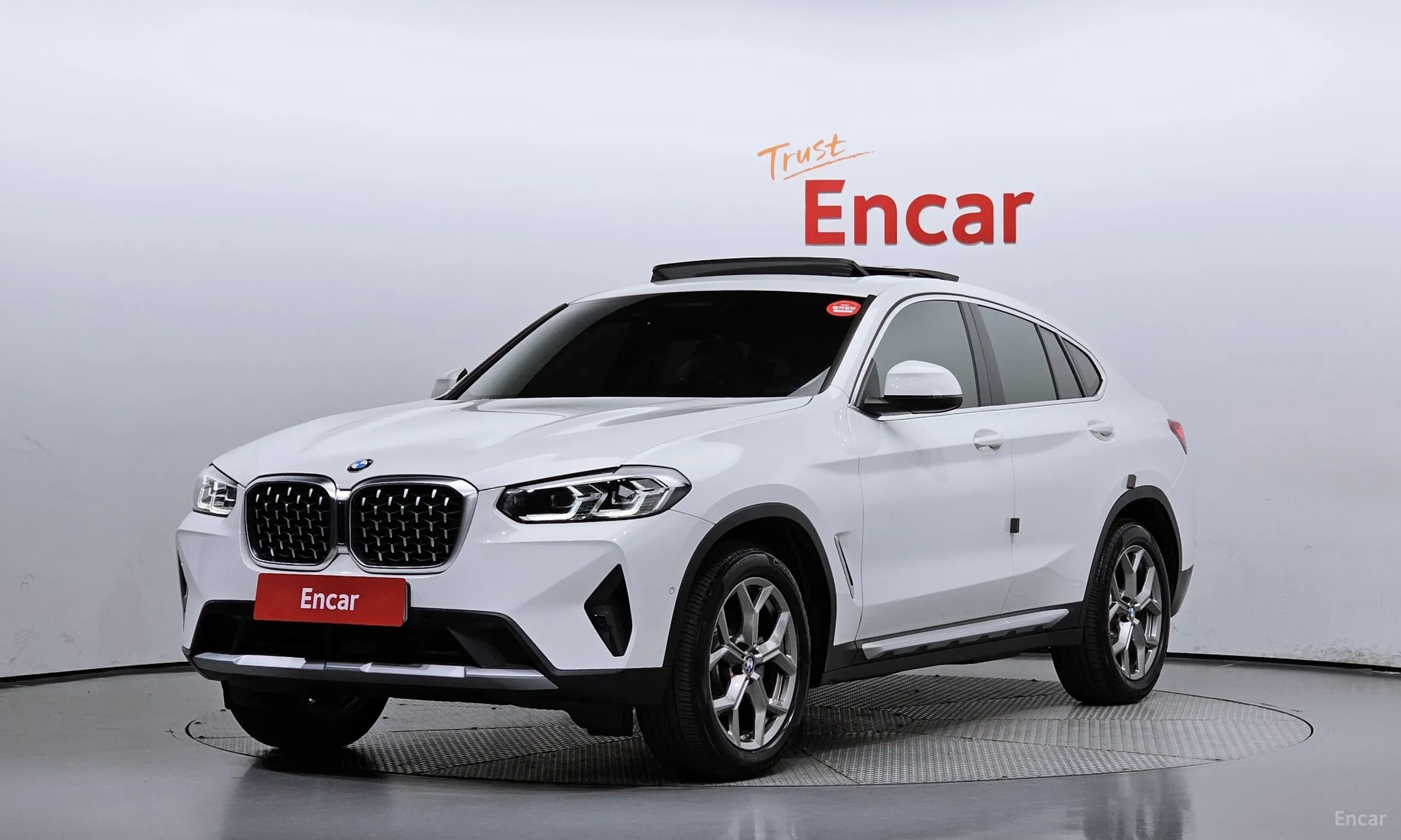 X4 (G02)