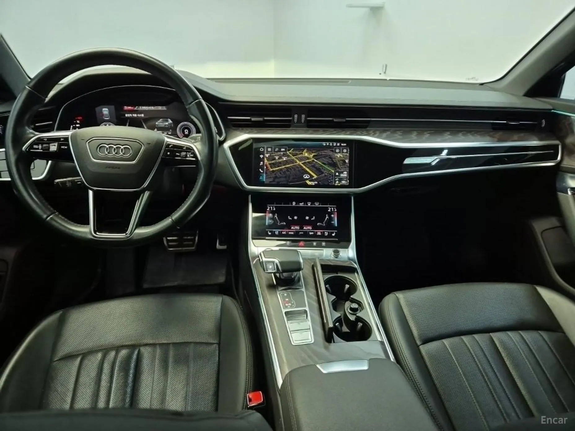 Audi A6 (C8) превью 4
