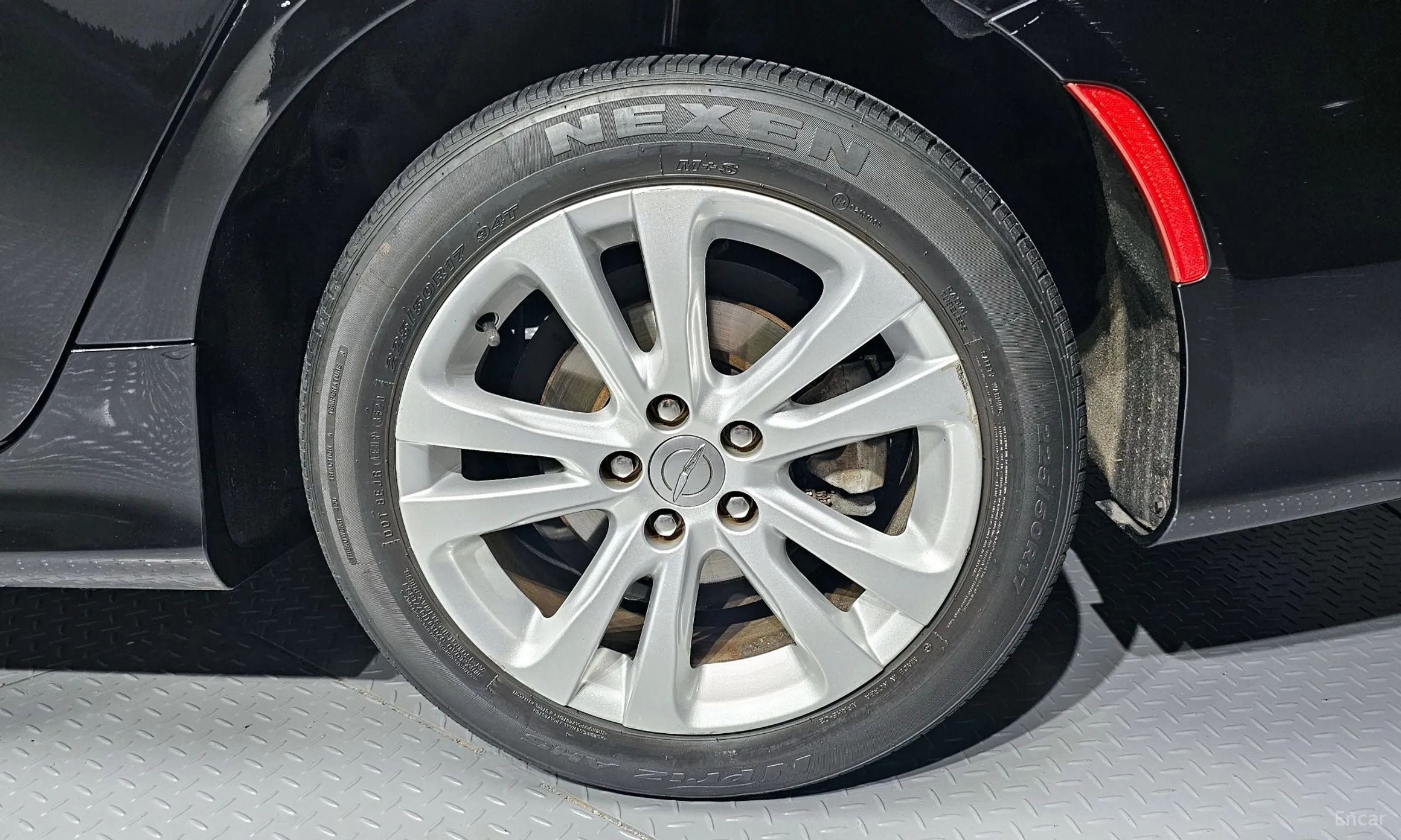 Chrysler 200 Second generation превью 5