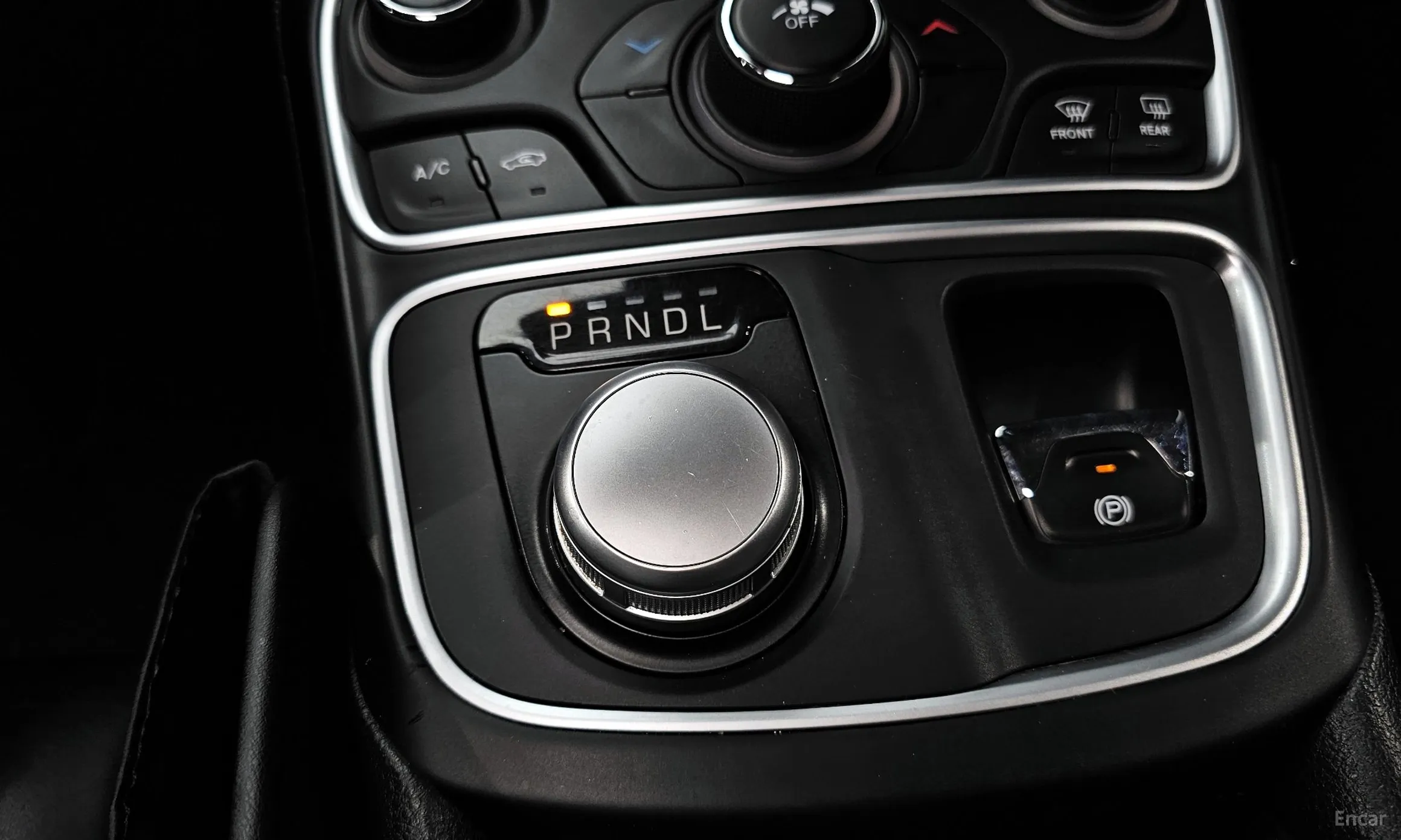 Chrysler 200 Second generation превью 9