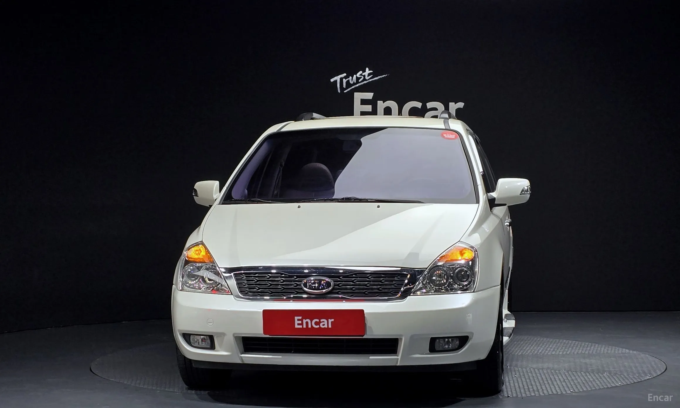 Kia Carnival R превью 2
