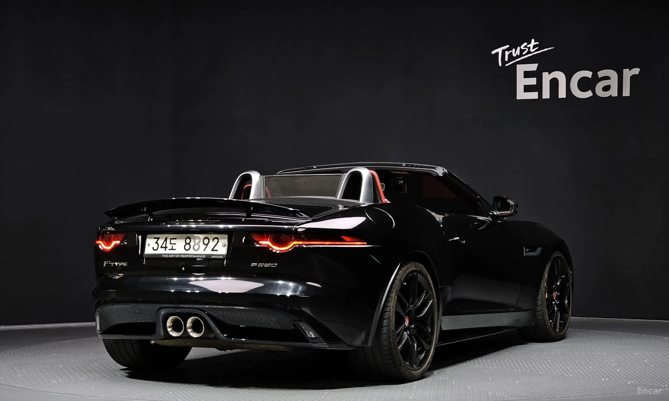 Jaguar F-TYPE