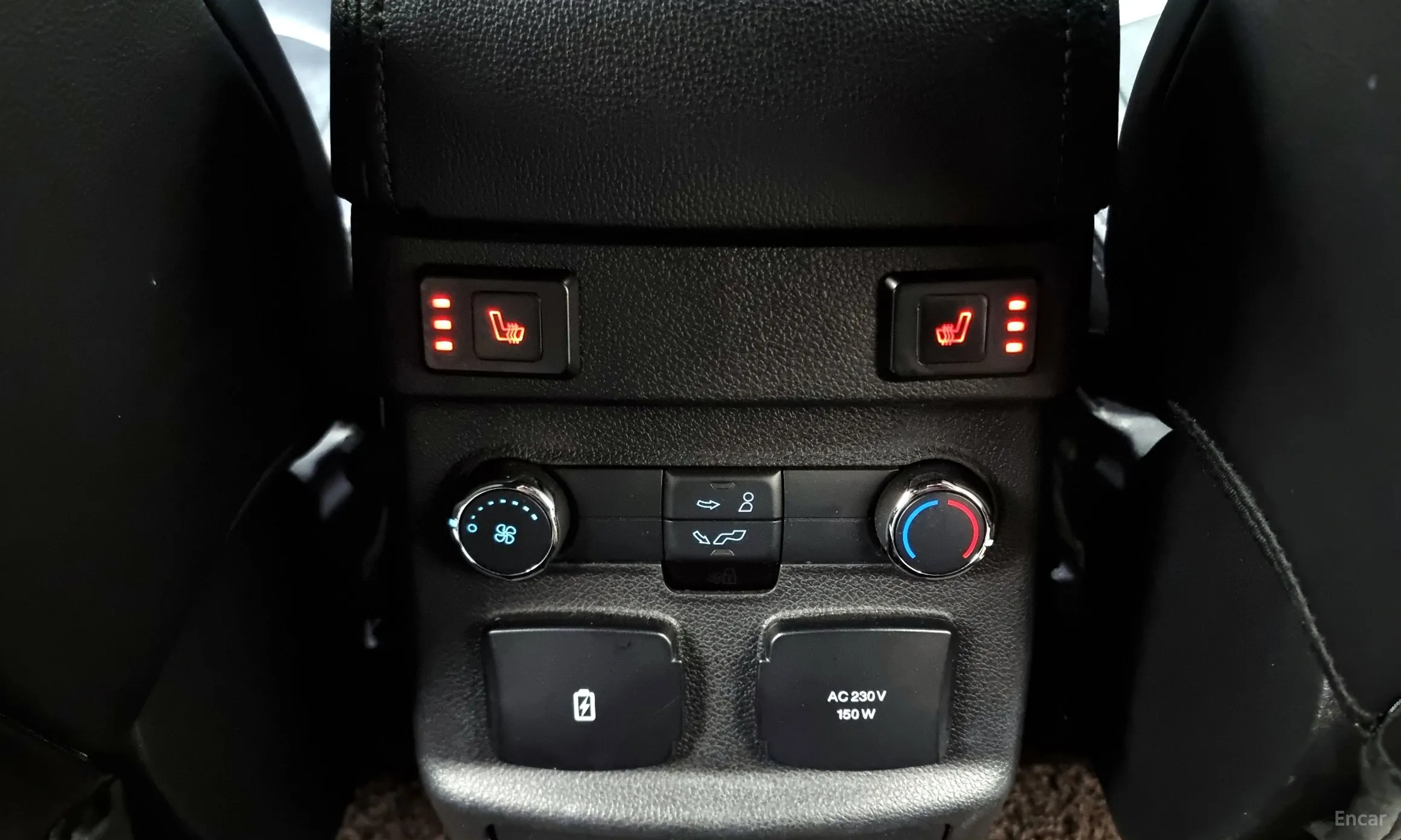 Ford Explorer превью 19