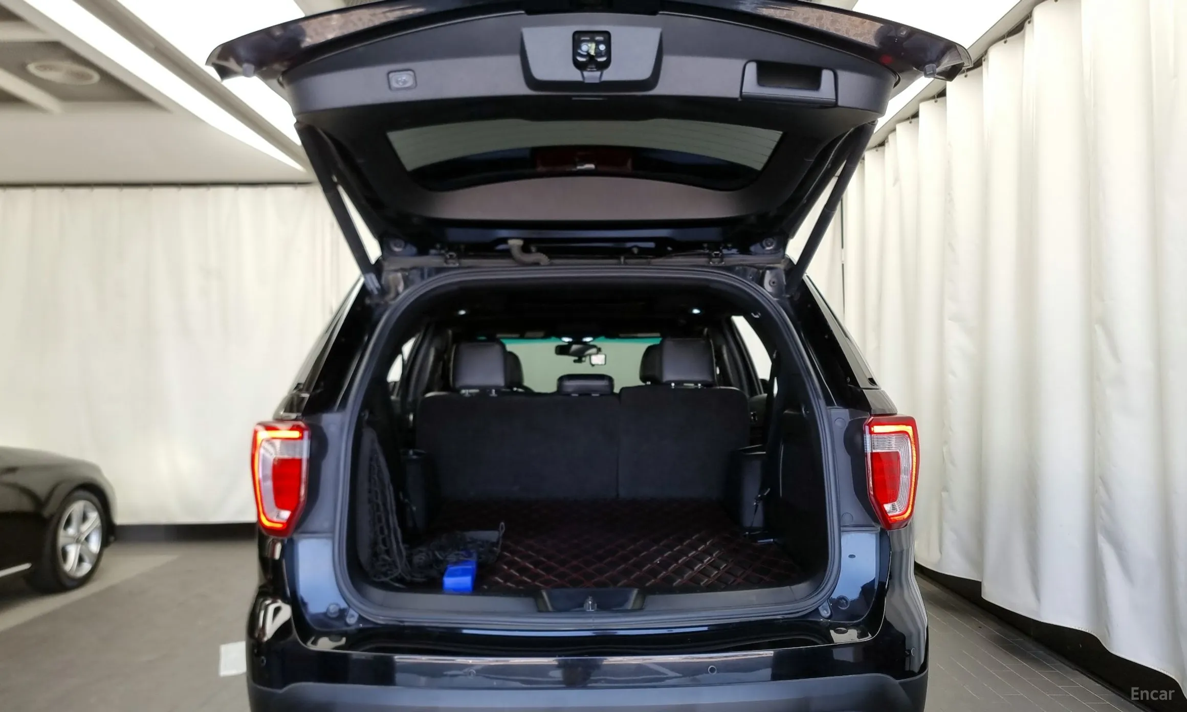 Ford Explorer превью 20