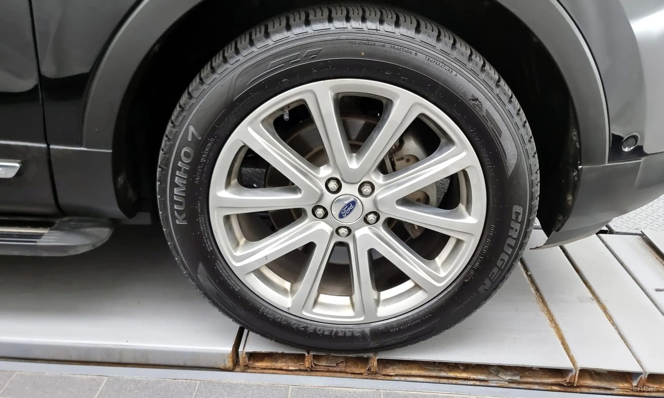 Ford Explorer превью 5