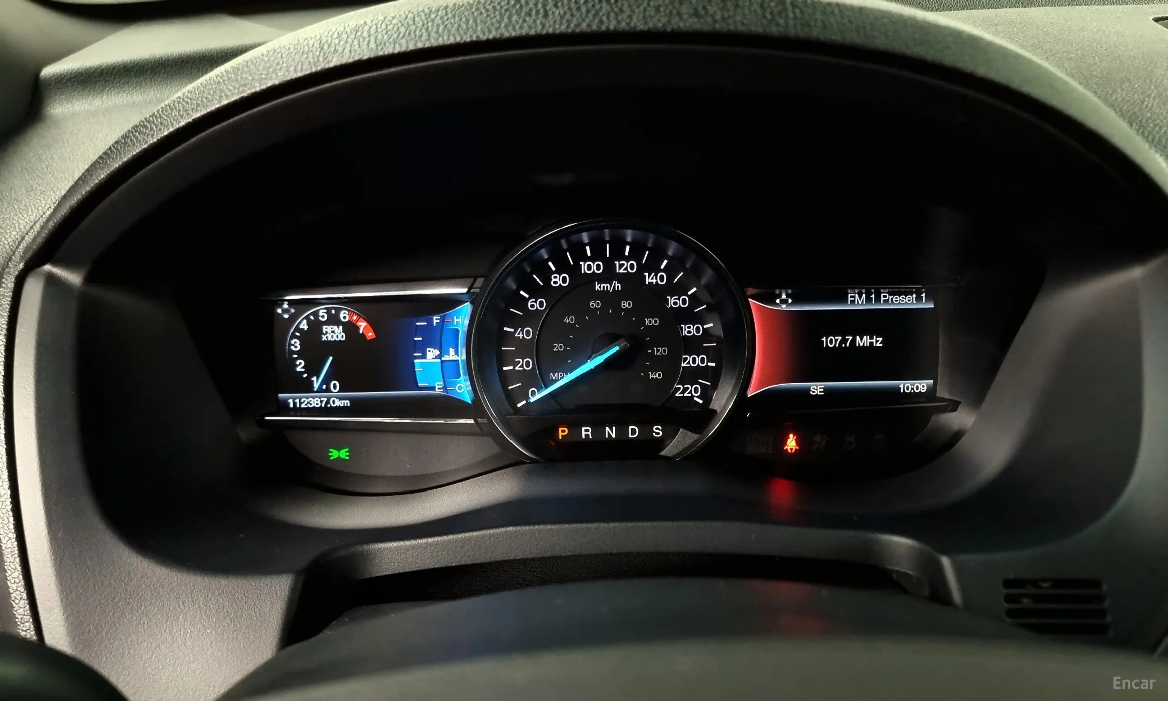 Ford Explorer превью 8