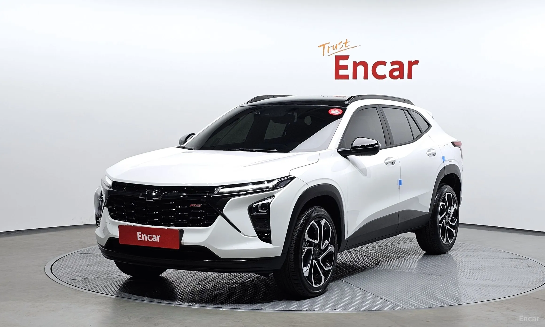 Trax Crossover