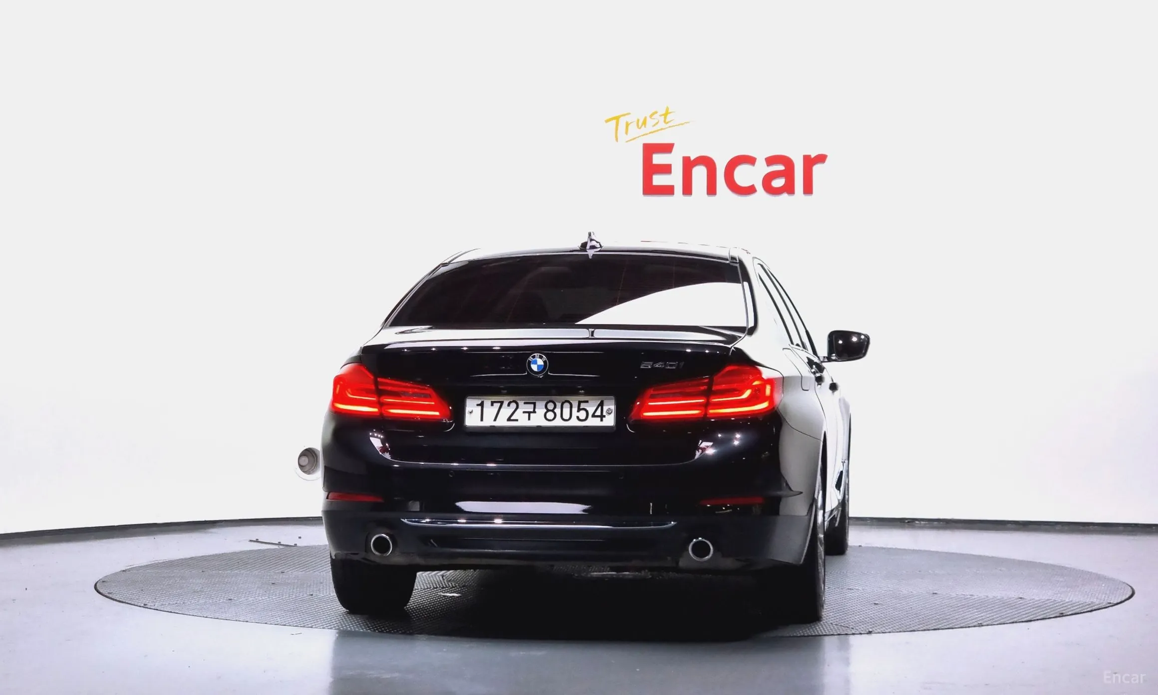 BMW 5 Series (G30) превью 3