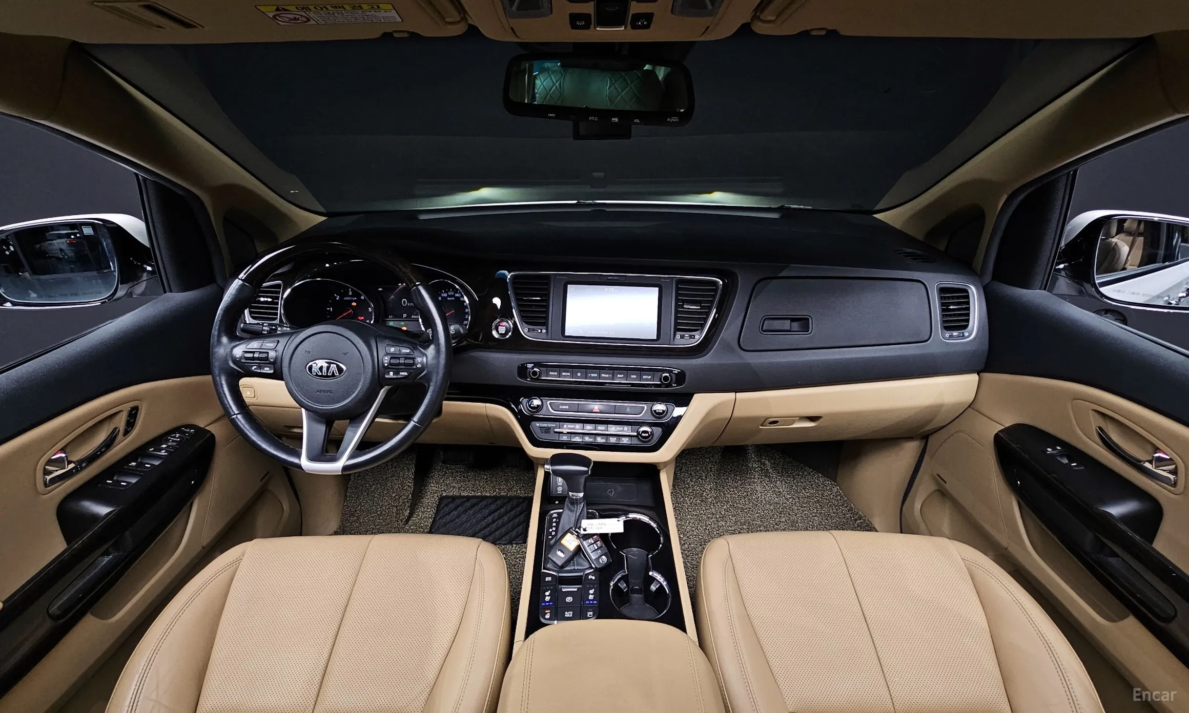 Kia Carnival превью 4