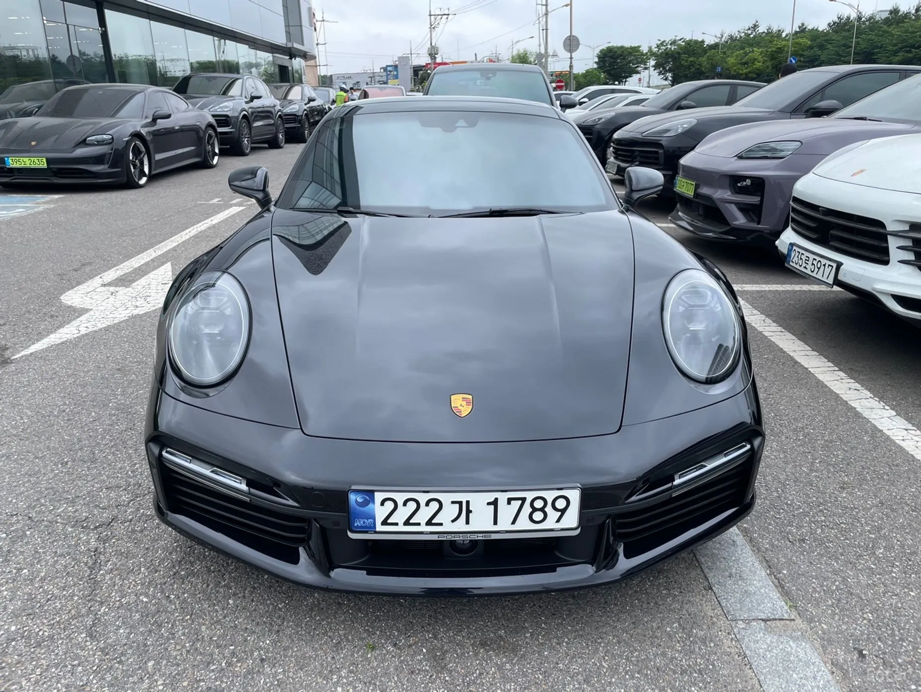 Porsche 911 (992) превью 2