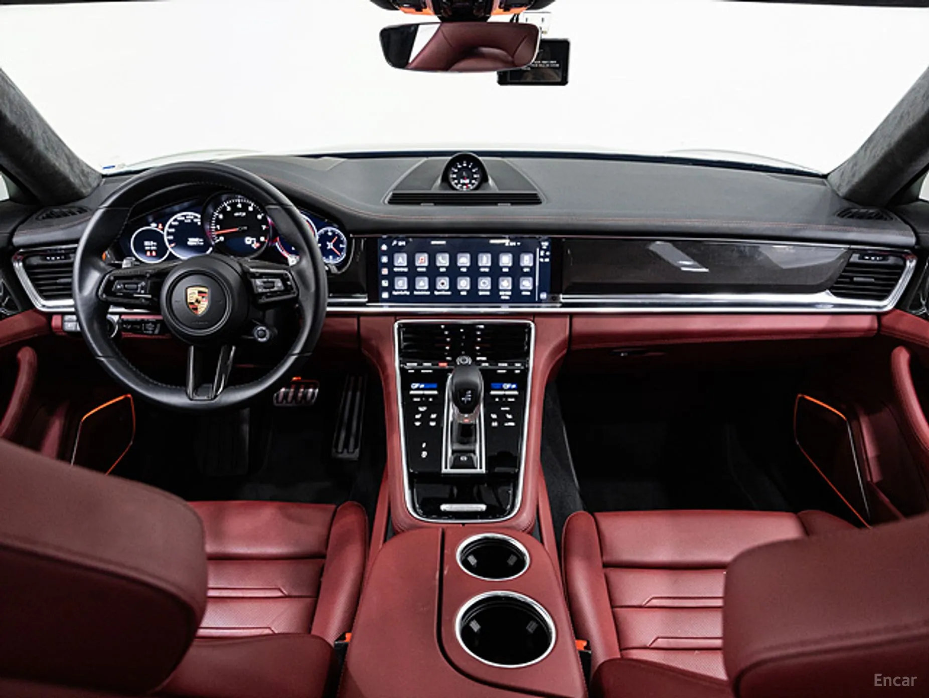Porsche Panamera (971) превью 4