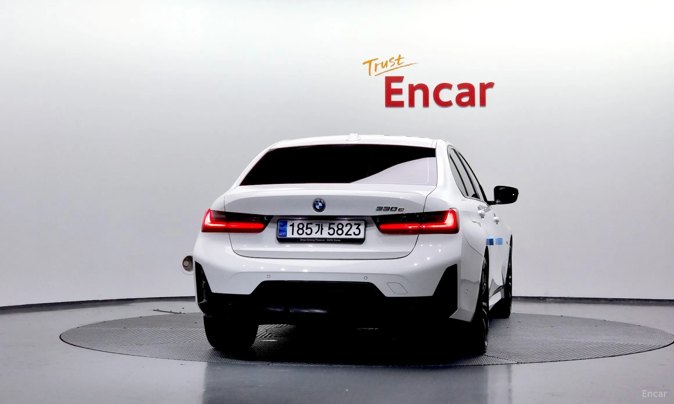 BMW 3 Series (G20) превью 3