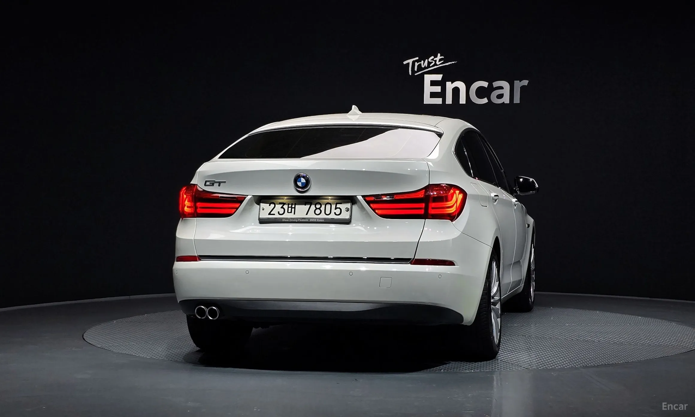 BMW 5 Series GT (F07) превью 3