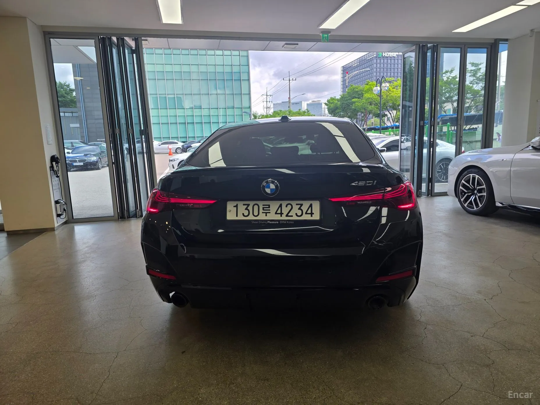 BMW Series 4 (G22) превью 3
