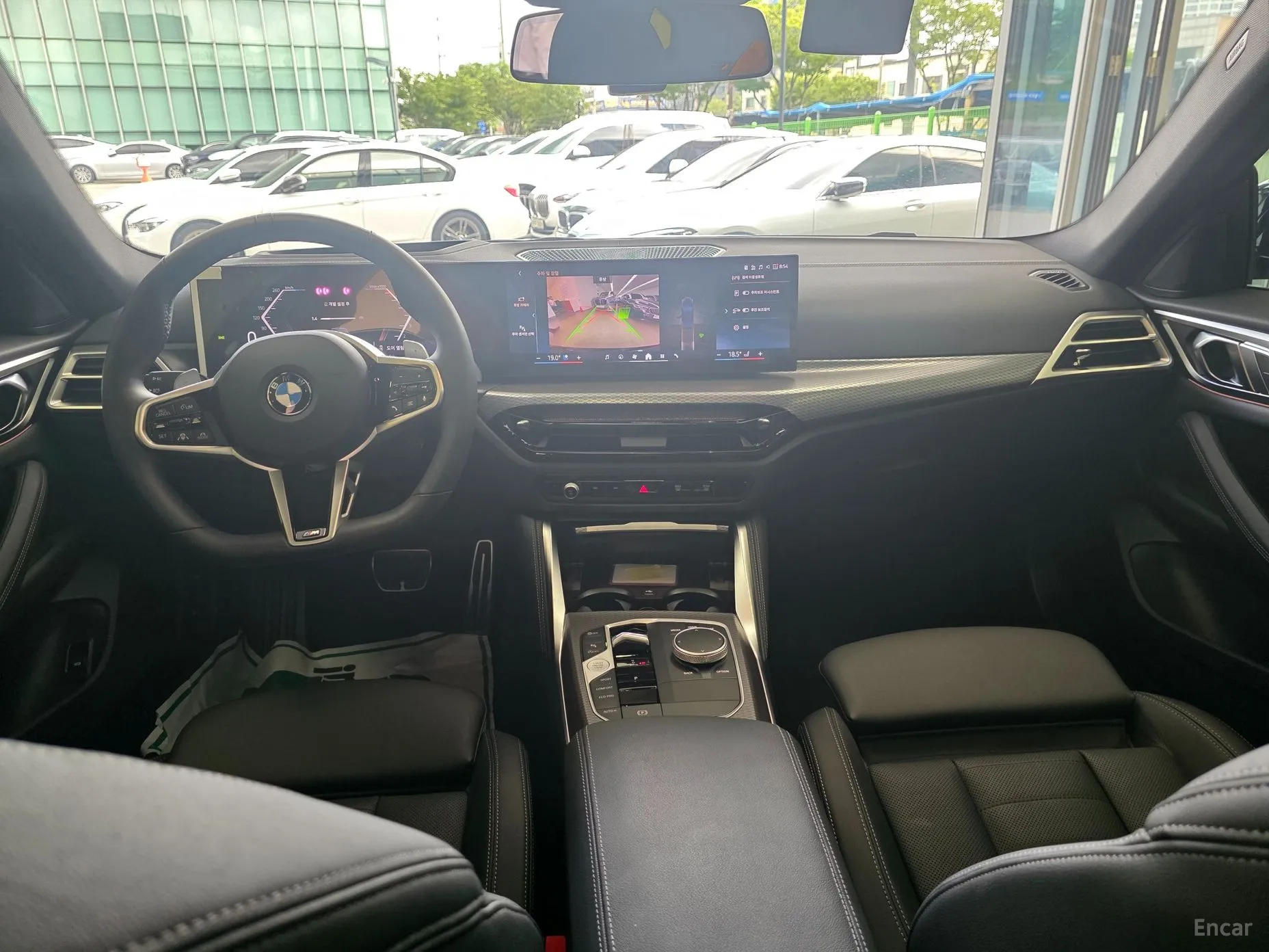 BMW Series 4 (G22) превью 4