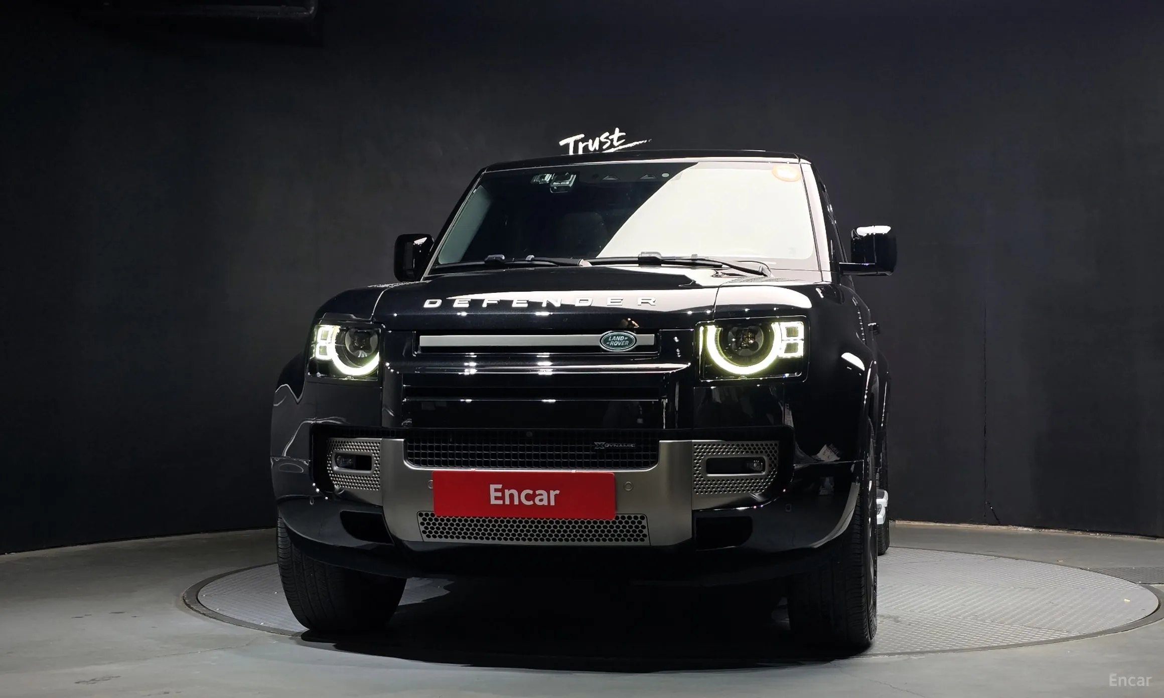 Land Rover Defender (L663)