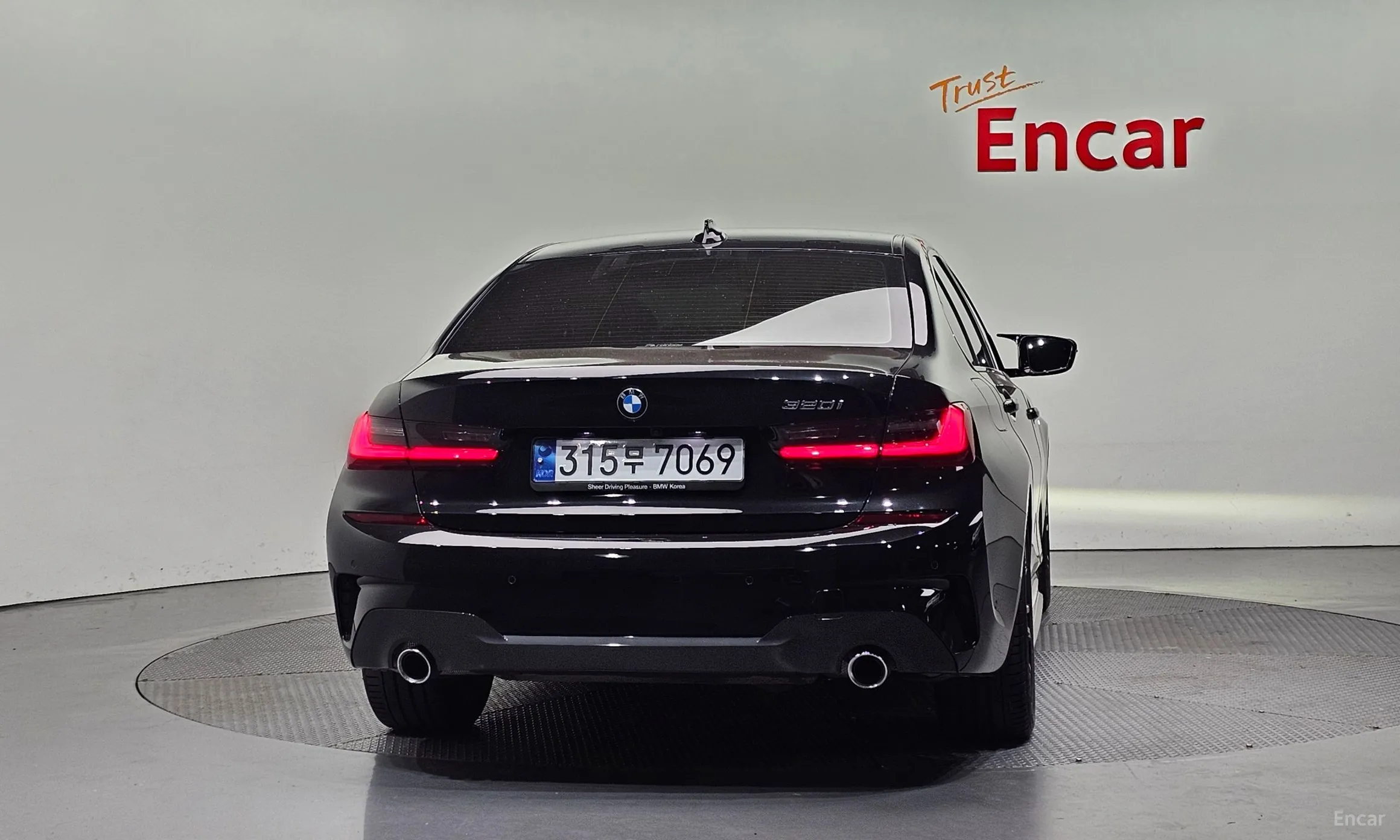 BMW 3 Series (G20) превью 3