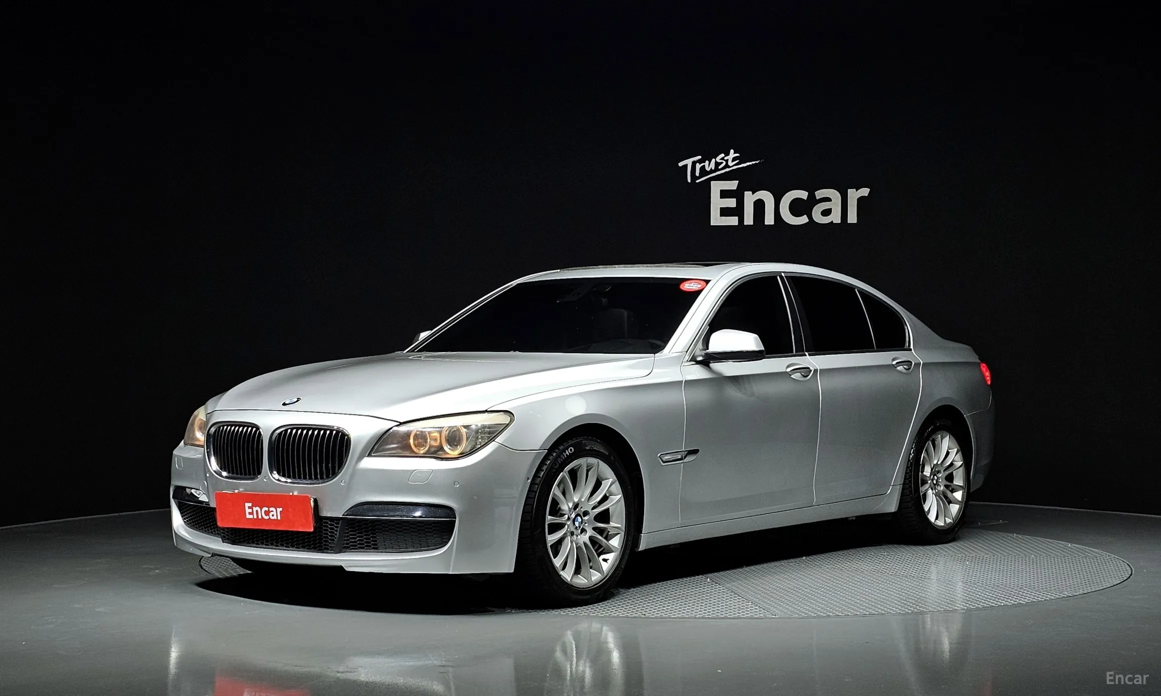 BMW 7 Series (F01)