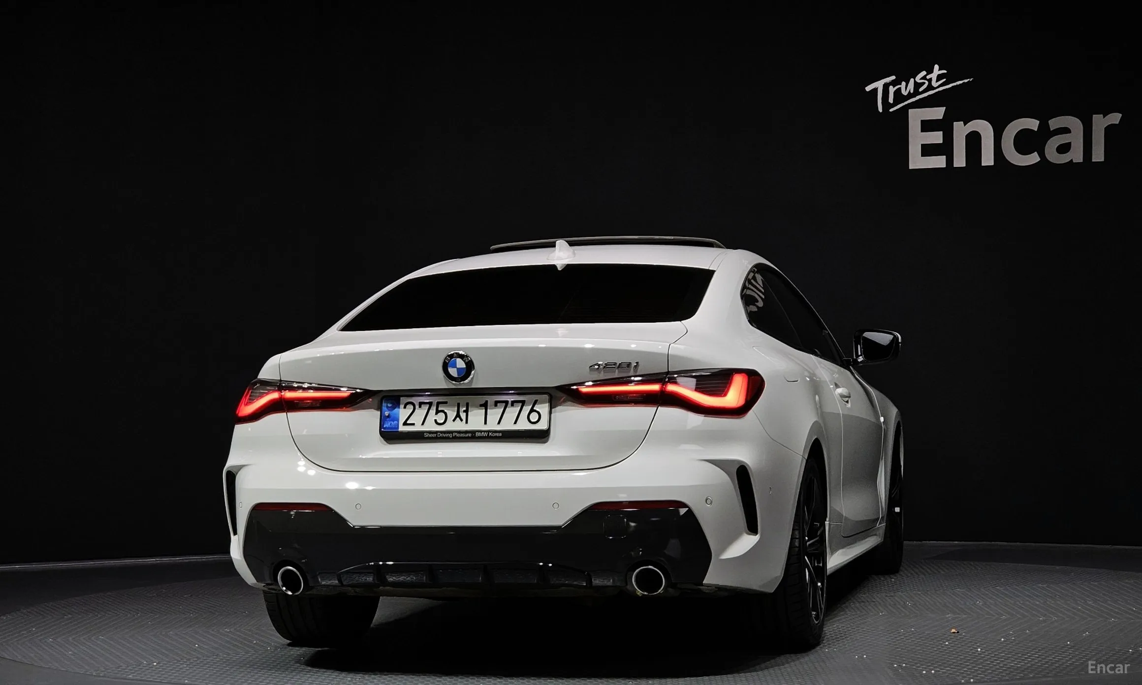 BMW Series 4 (G22) превью 3