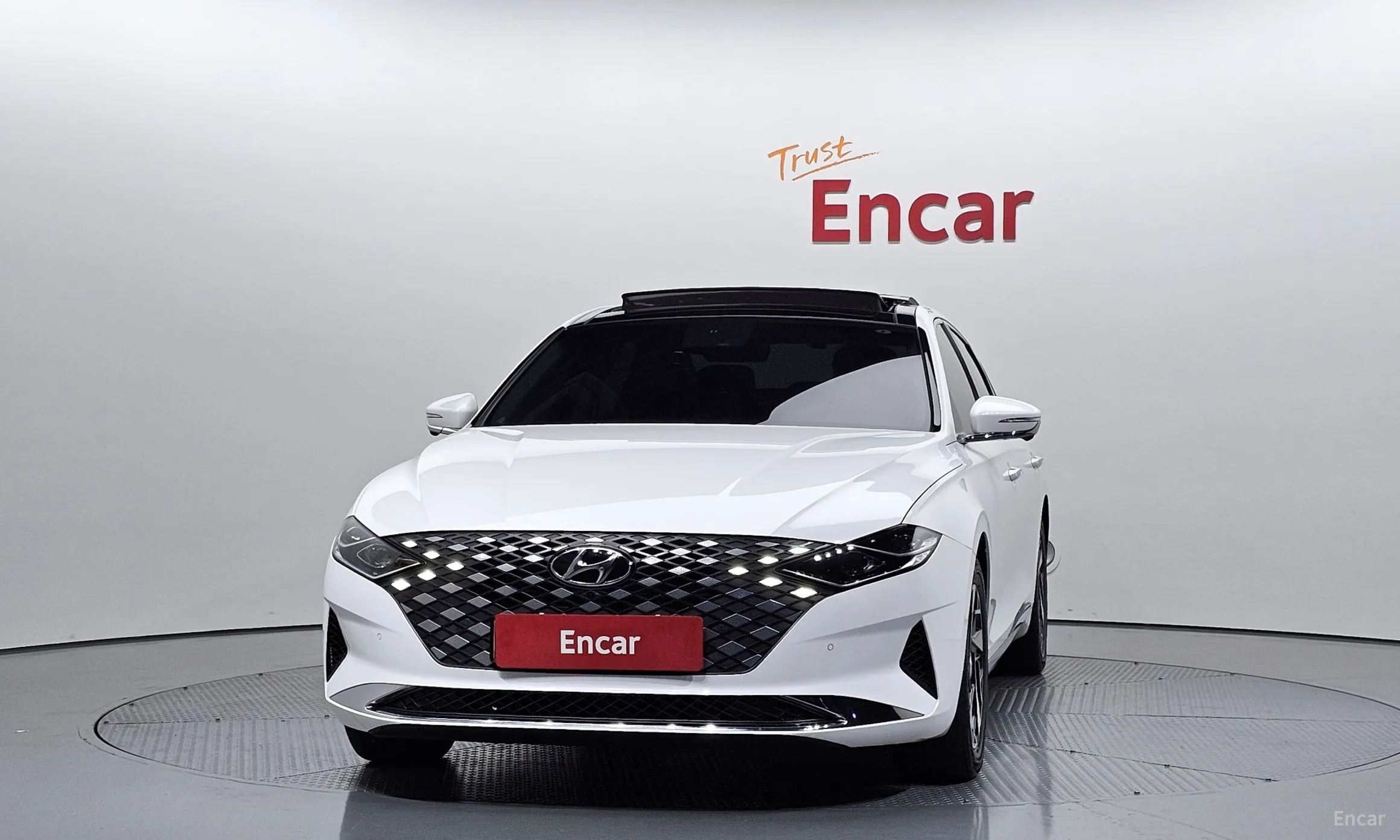 Hyundai Grandeur IG Hybrid превью 2