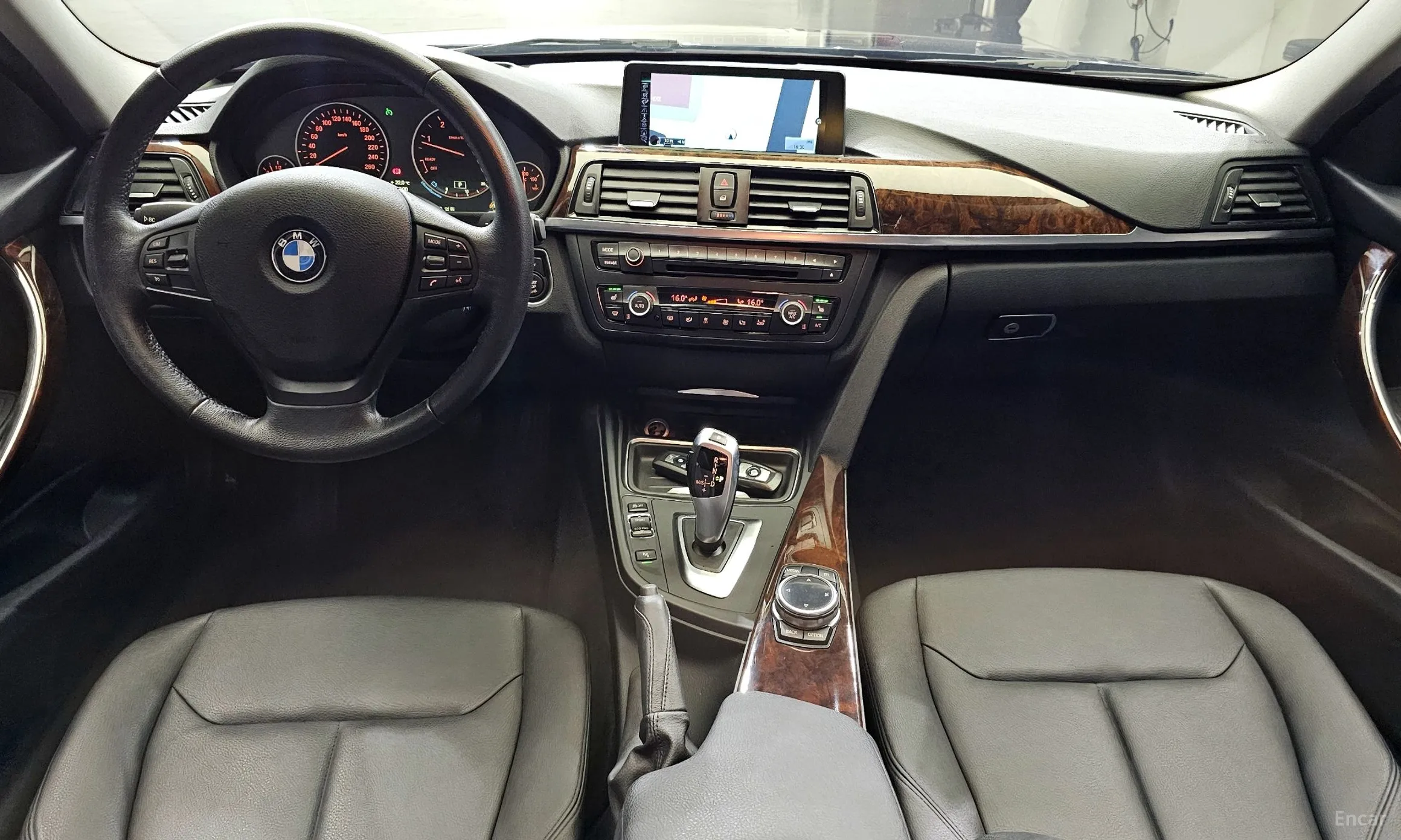 BMW 3 Series (F30) превью 4