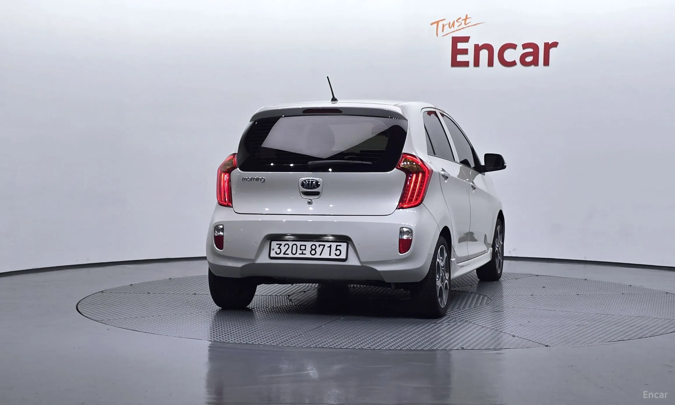 Kia morning превью 3