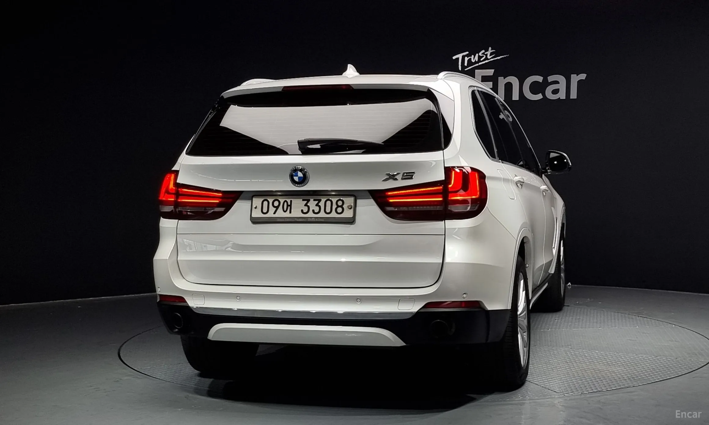 BMW X5 (F15) превью 3