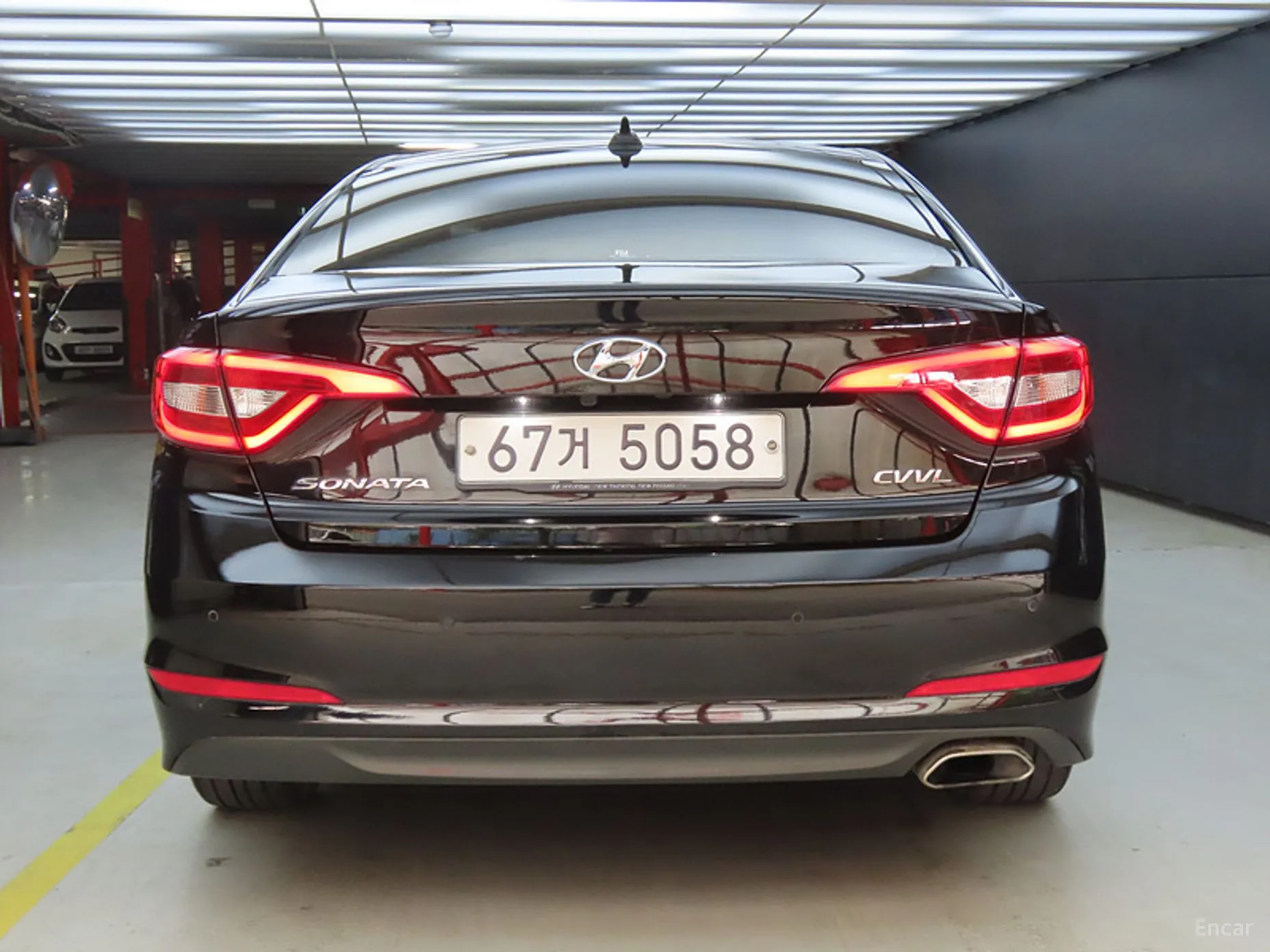 Hyundai LF Sonata превью 2