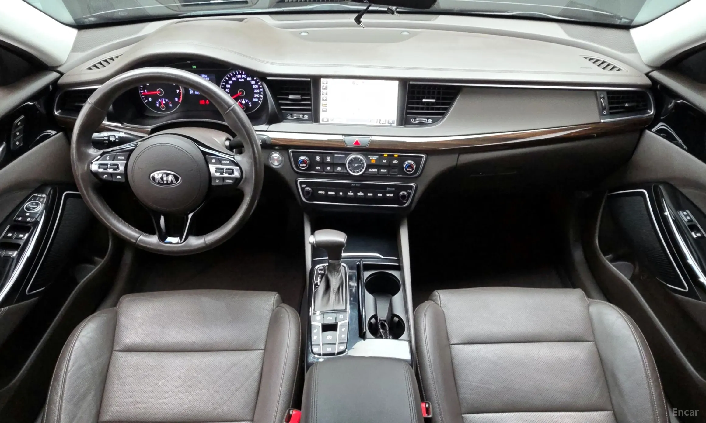 Kia K7 превью 4