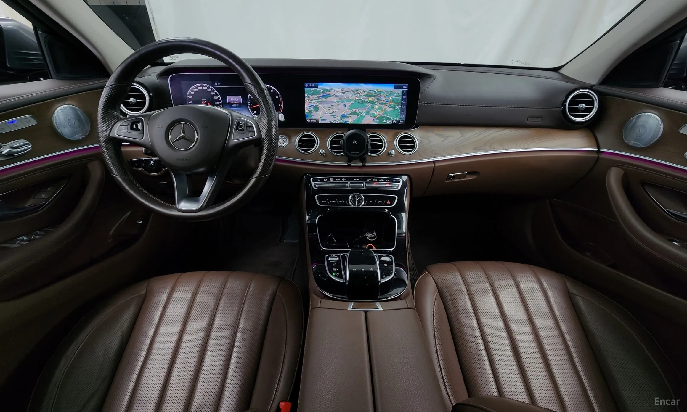 Mercedes Benz E-Class W213 превью 4