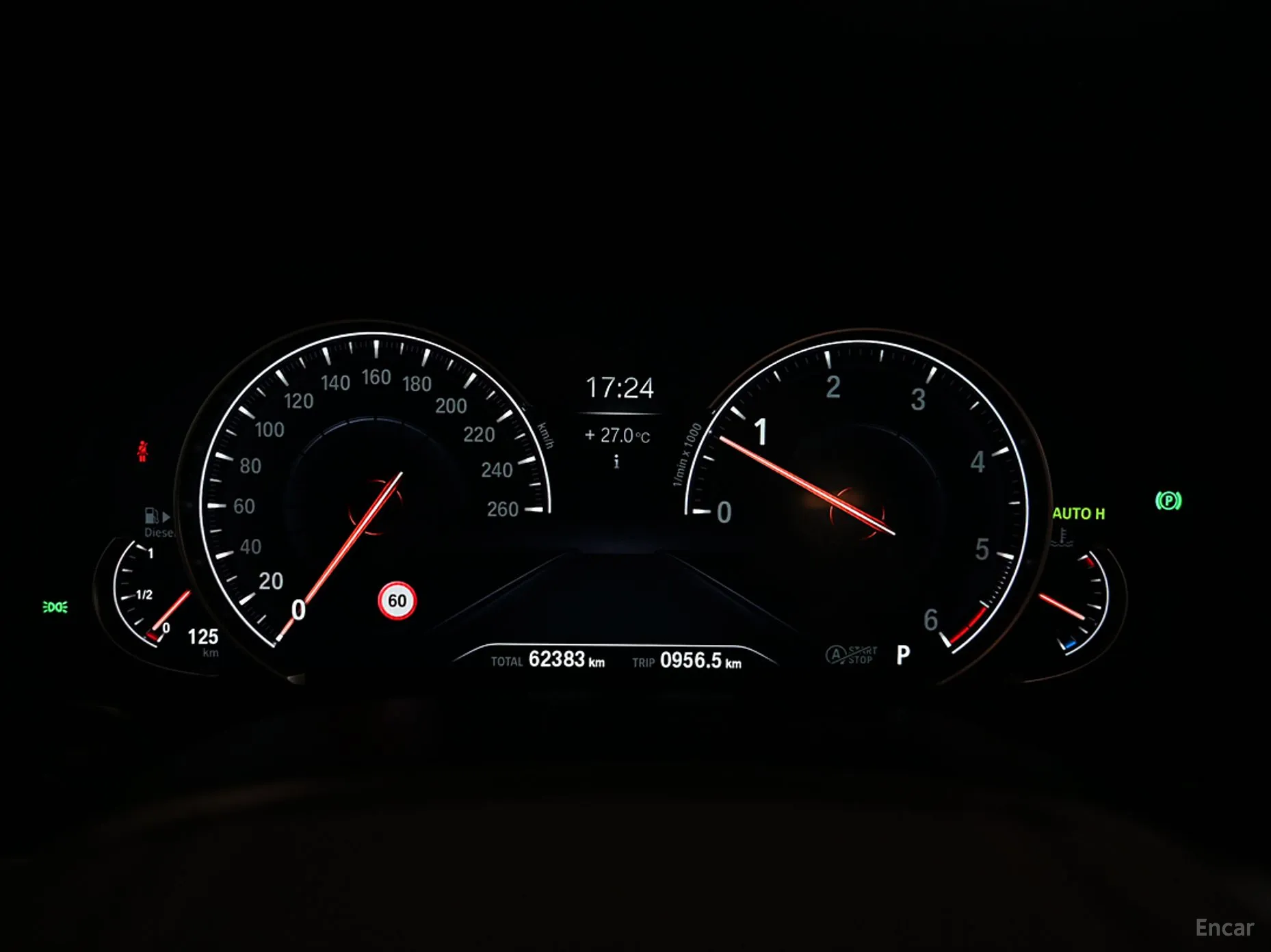 BMW 5 Series (G30) превью 4