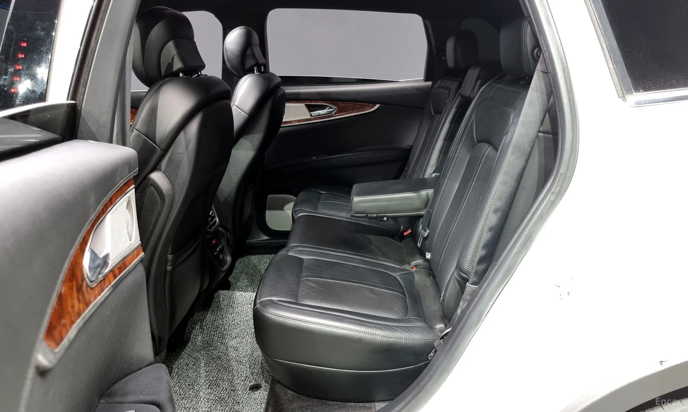 Lincoln MKX 2nd Generation превью 12