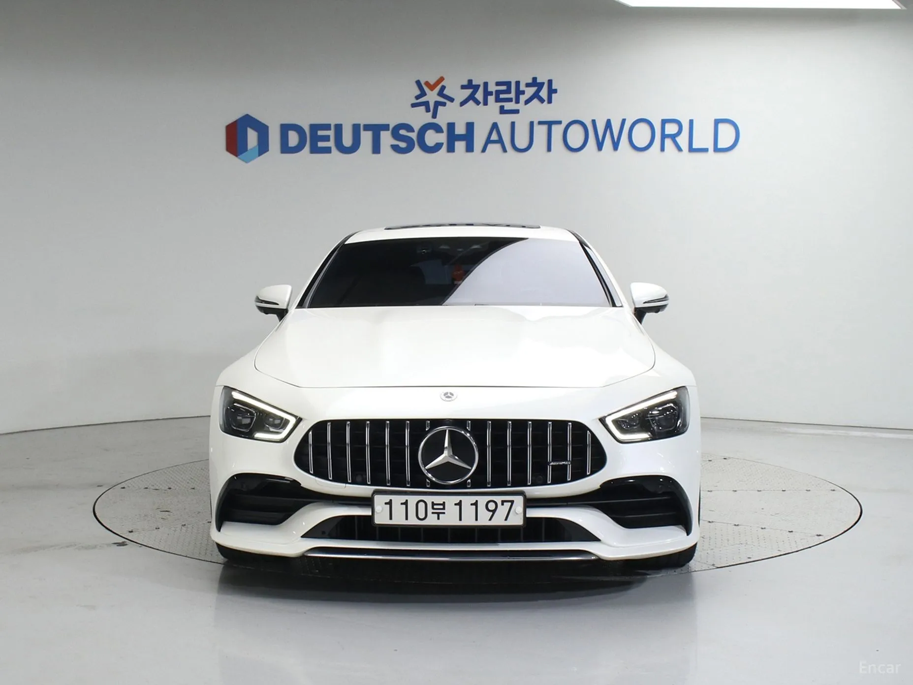 Mercedes Benz AMG GT превью 3