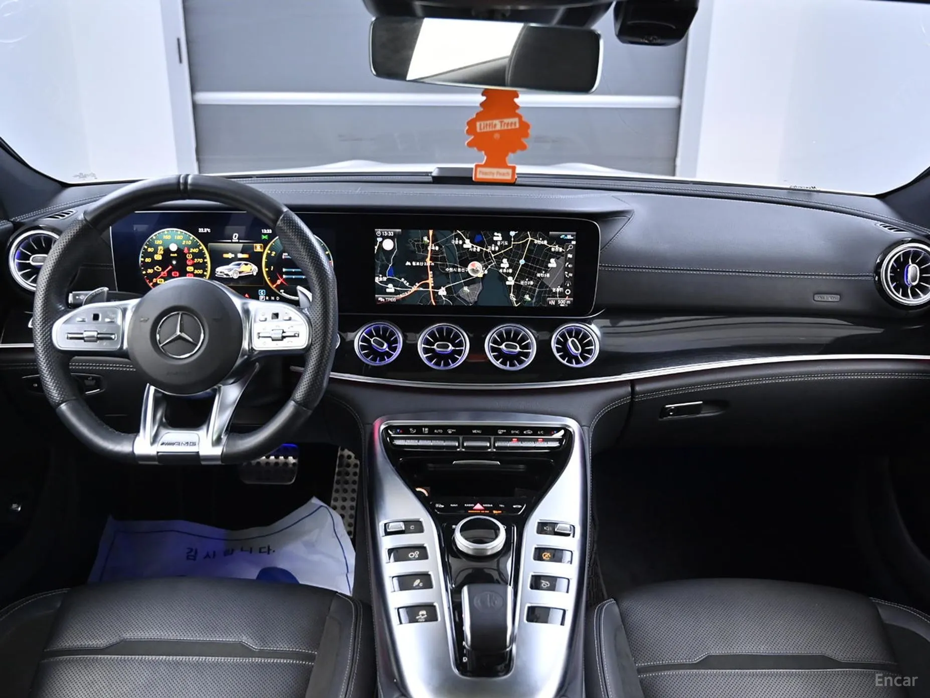Mercedes Benz AMG GT превью 4